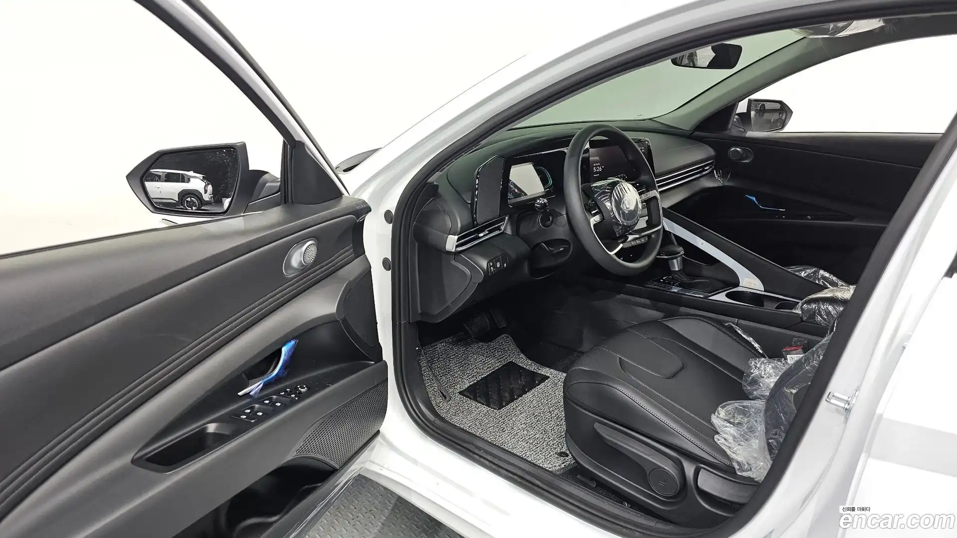AVANTE Hyundai 2026.5-INNER-010