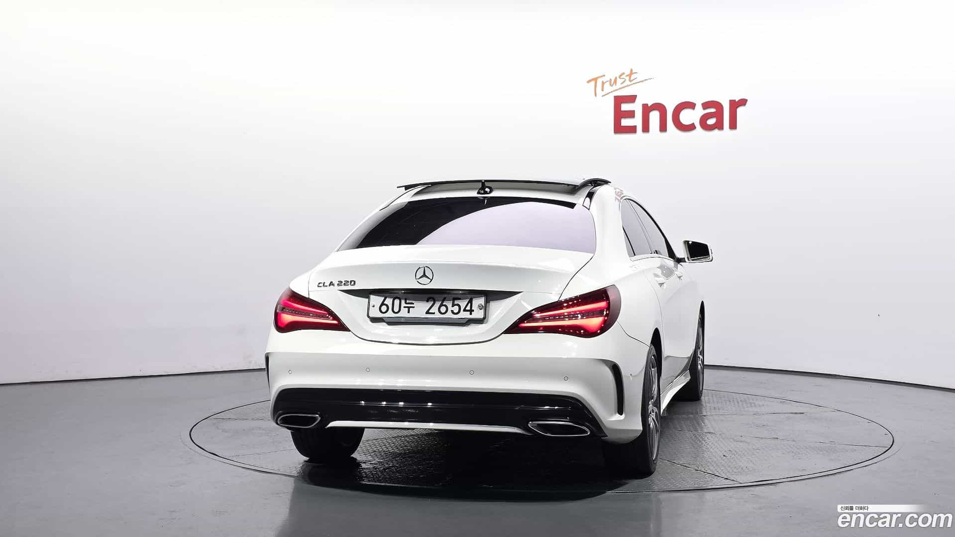 CLA-Class Mercedes-Benz 2018.0-OUTER-004