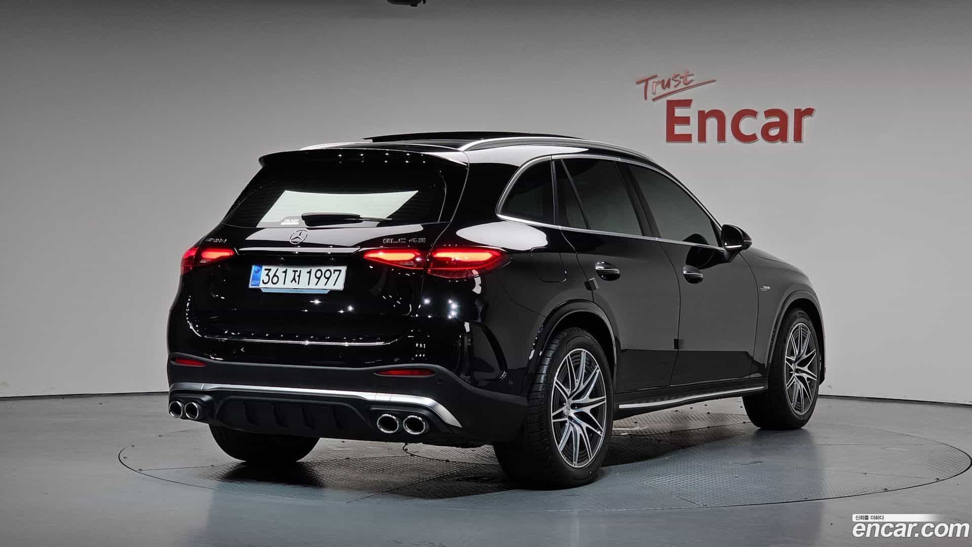 GLC-Class Mercedes-Benz 2025.3-OUTER-002