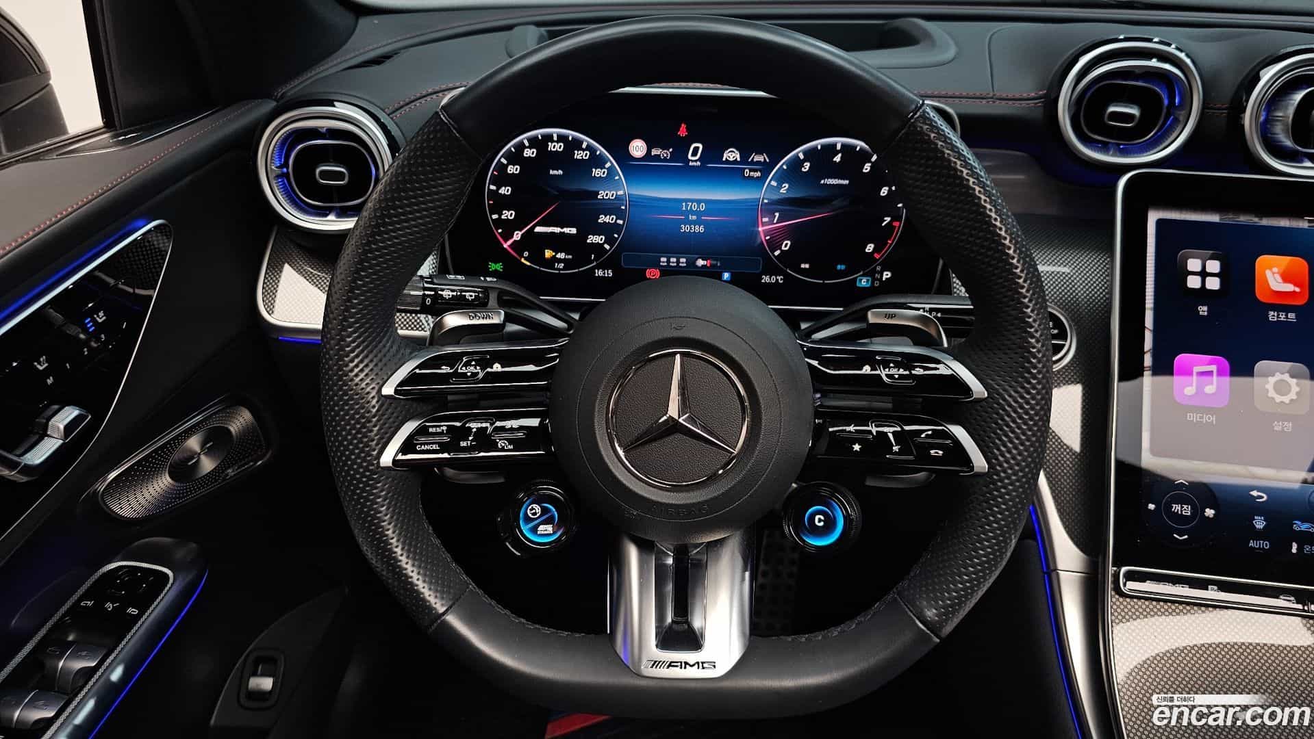GLC-Class Mercedes-Benz 2025.3-OPTION-017