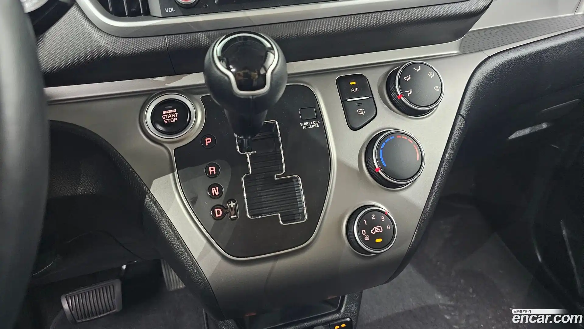 RAY Kia 2022.7-INNER-009