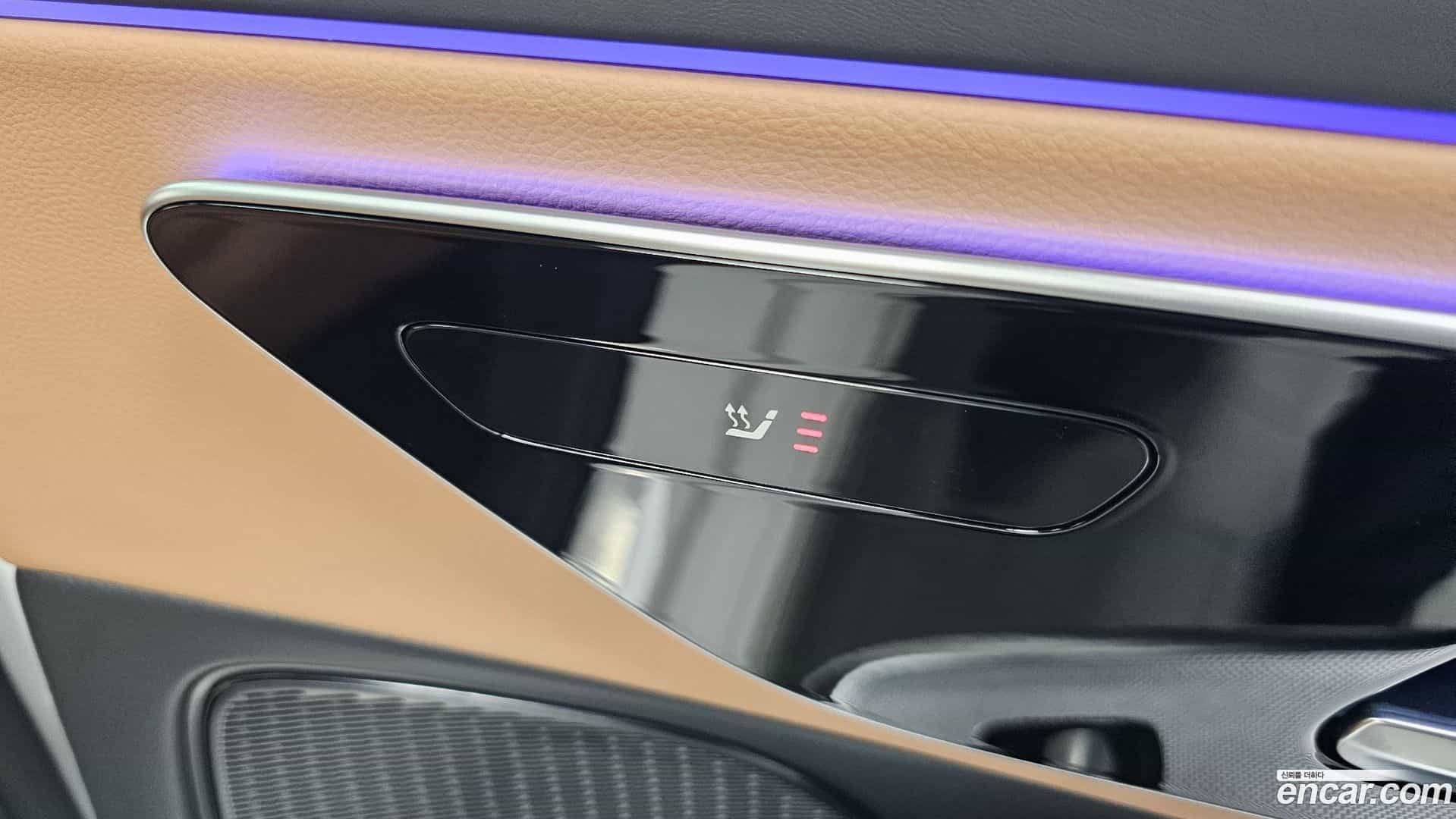 E-Class Mercedes-Benz 2025.8-OPTION-023