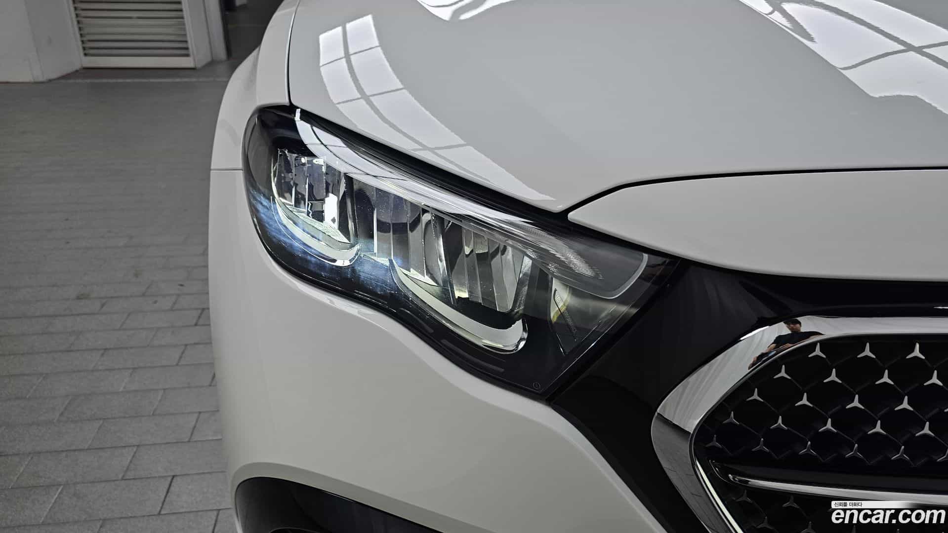 E-Class Mercedes-Benz 2025.8-OUTER-032