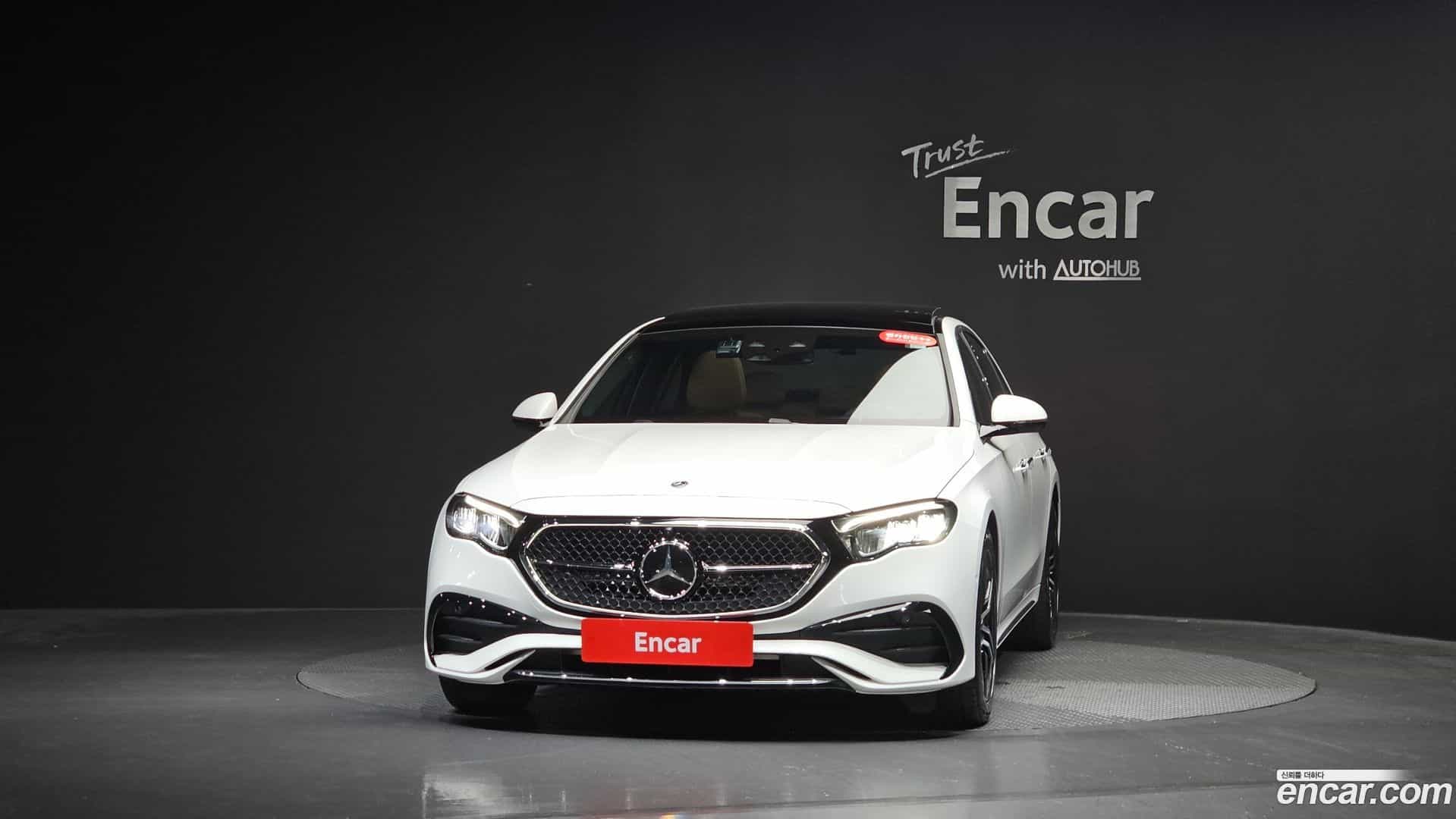 E-Class Mercedes-Benz 2025.8-OUTER-003