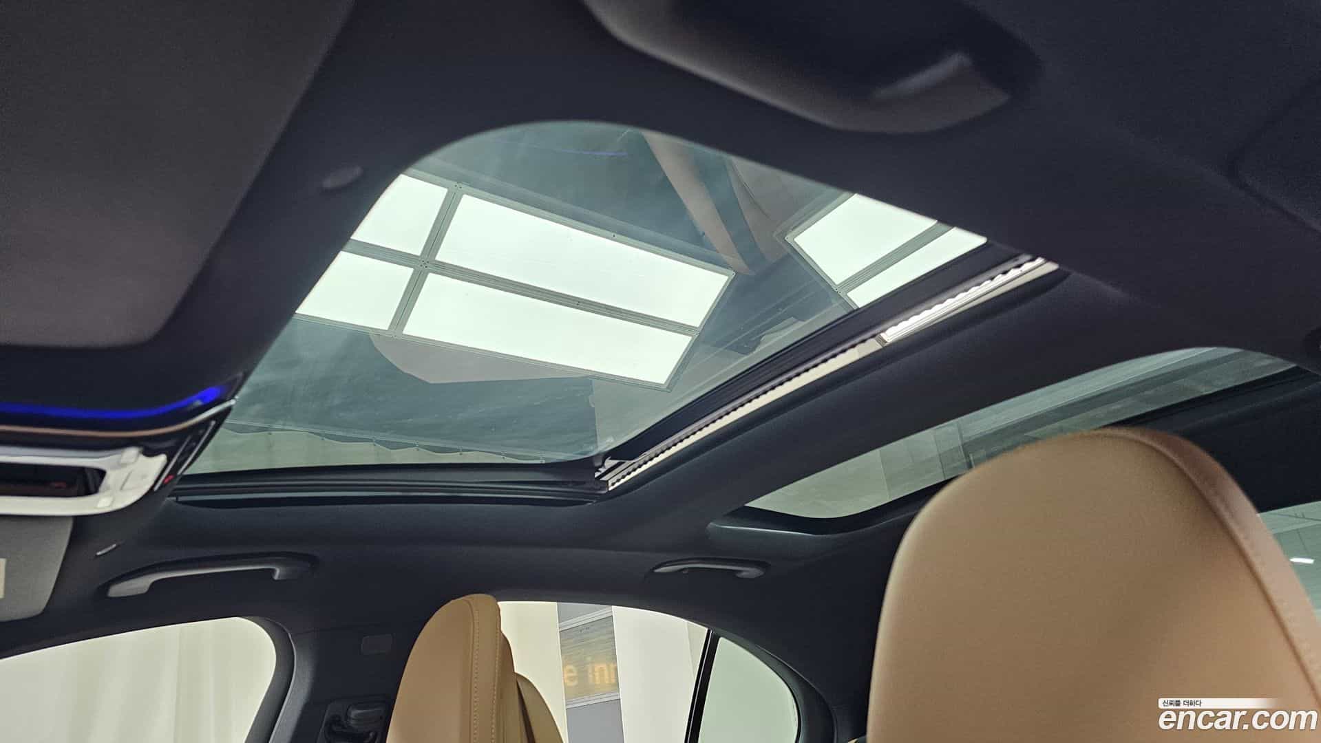 E-Class Mercedes-Benz 2025.8-OPTION-020