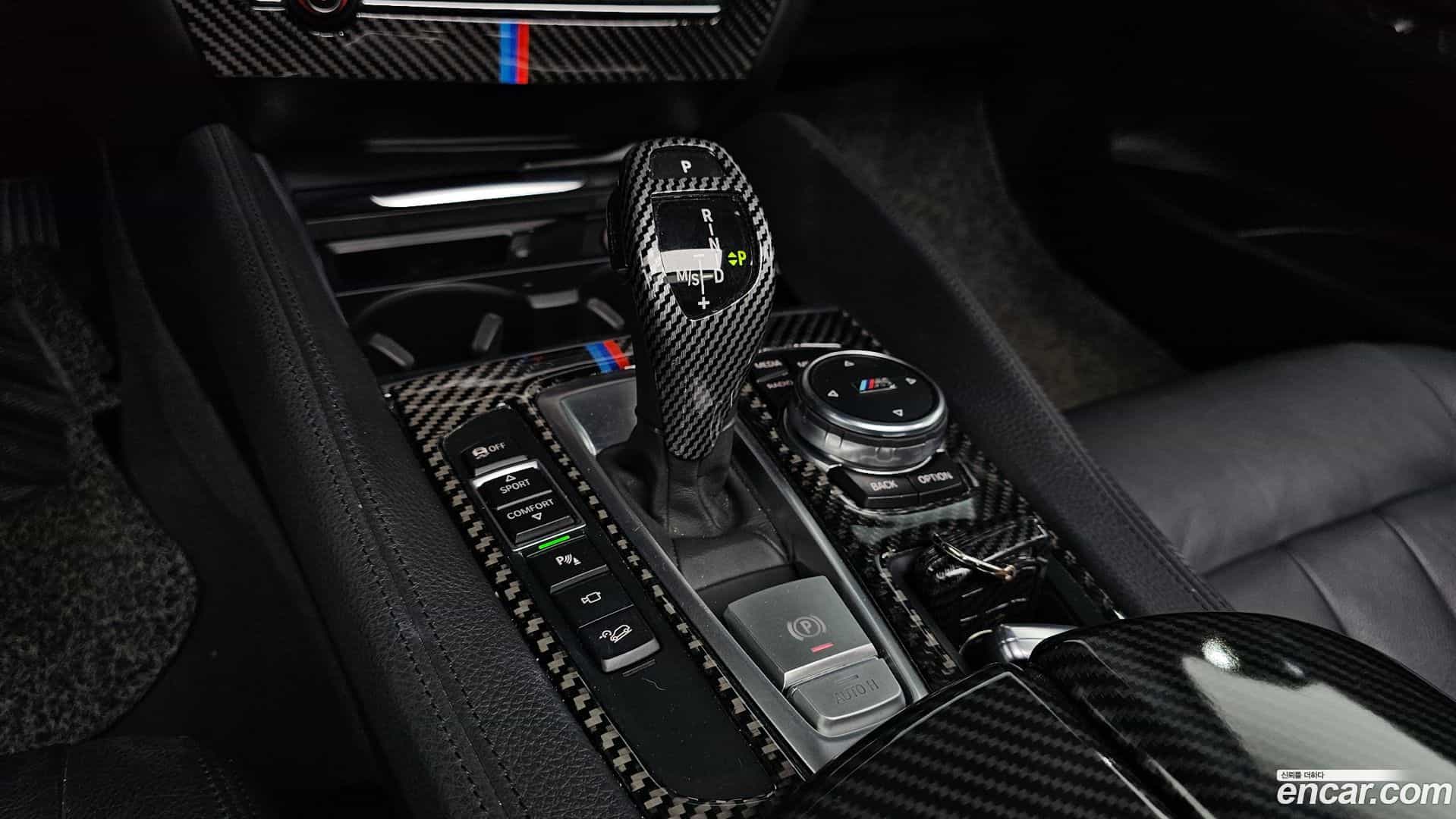 X6 BMW 2016.1-INNER-009