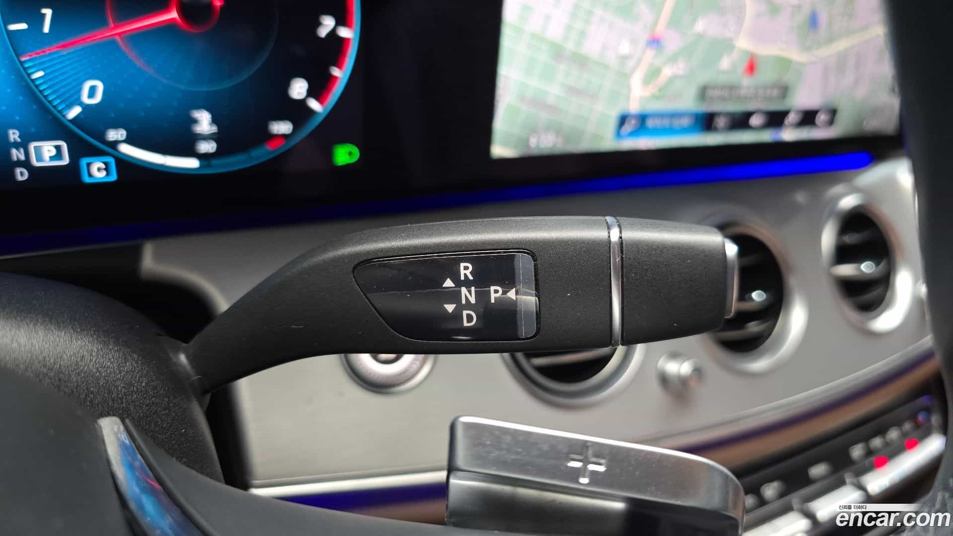 E-Class Mercedes-Benz 2021.5-INNER-009
