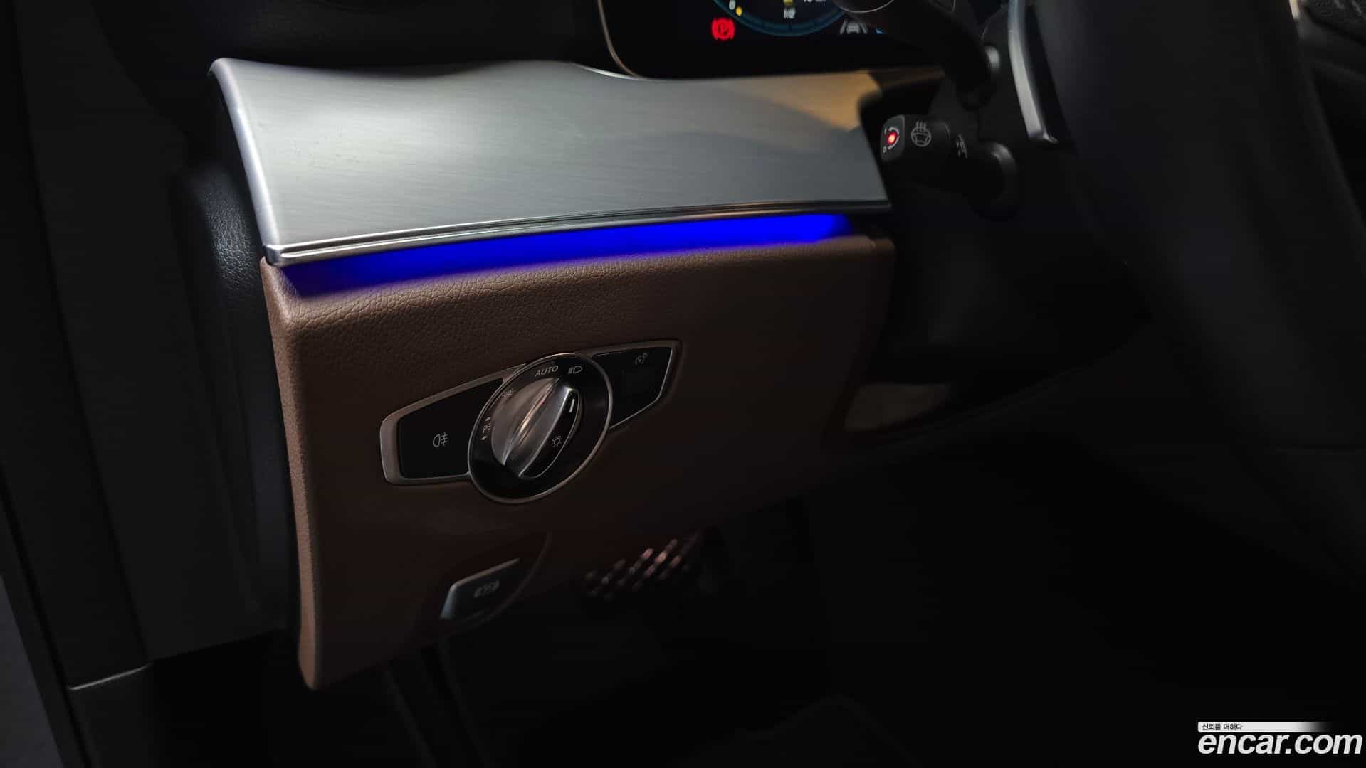 E-Class Mercedes-Benz 2021.5-OPTION-018
