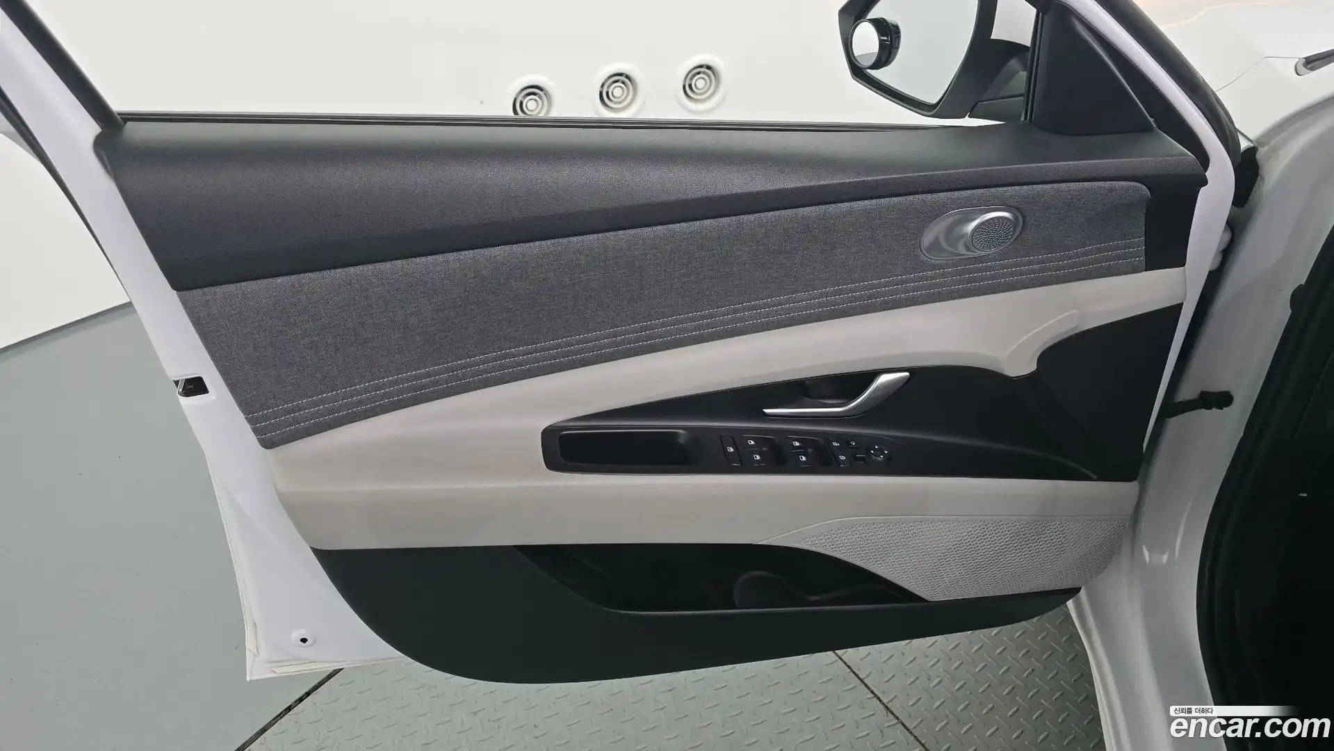 AVANTE Hyundai 2020.11-INNER-034
