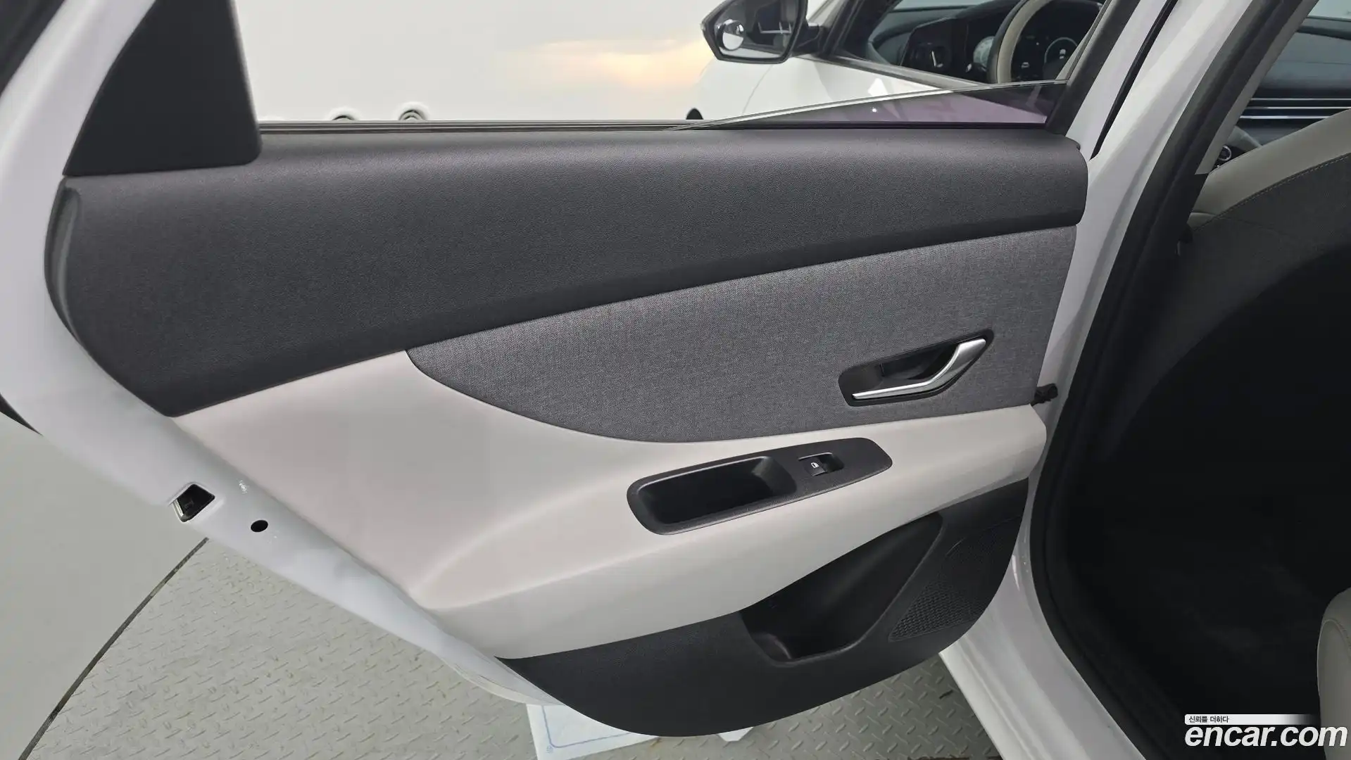 AVANTE Hyundai 2020.11-INNER-035