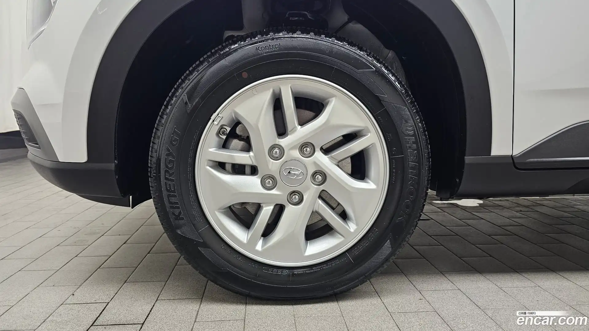 Venue Hyundai 2025.5-OUTER-005