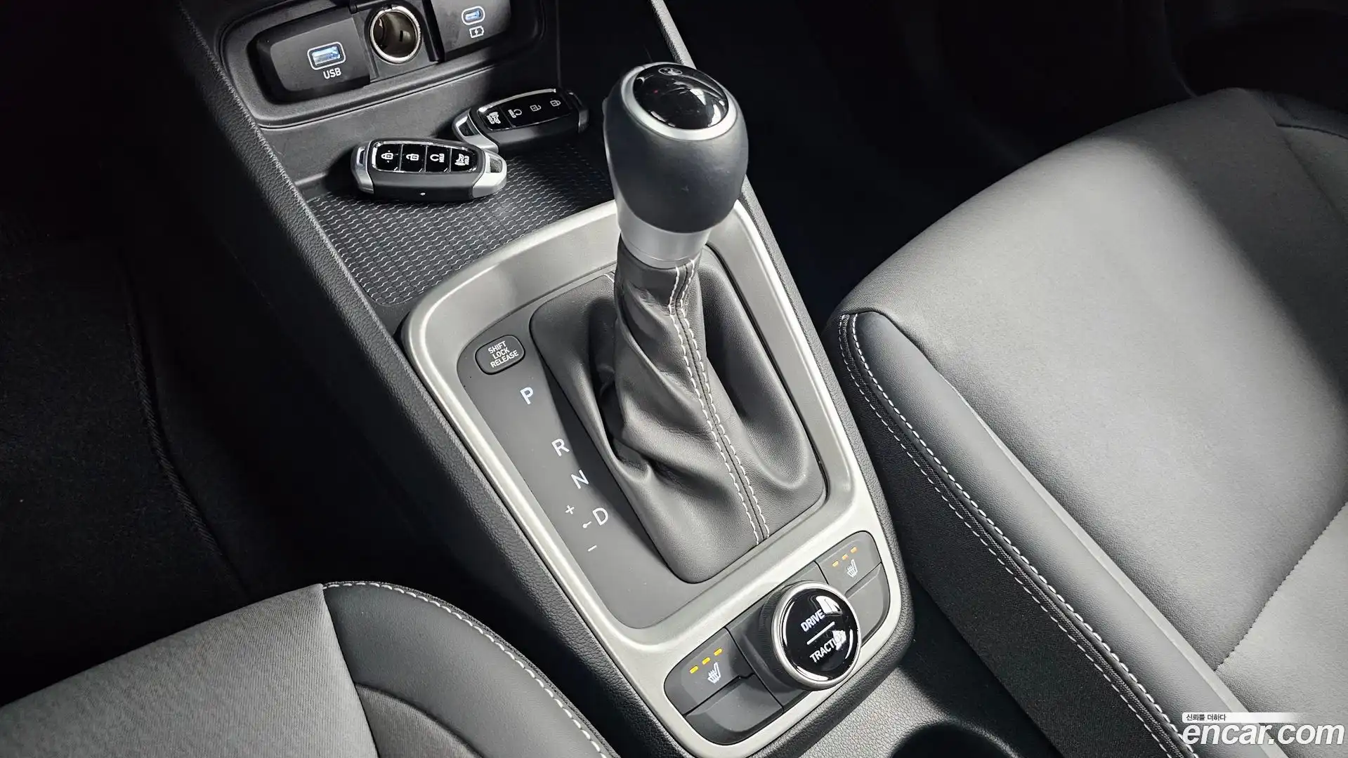 Venue Hyundai 2025.5-INNER-009