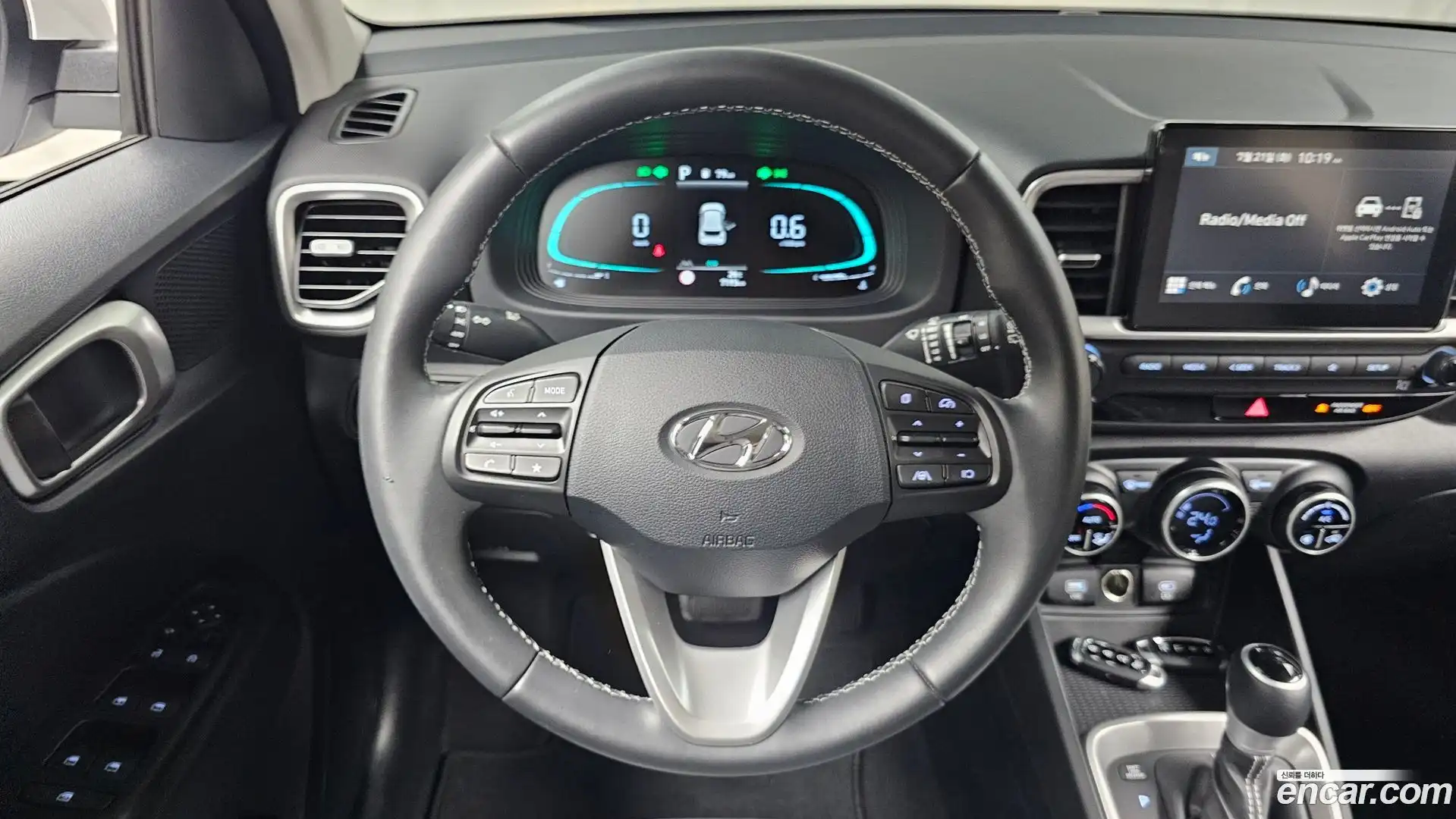 Venue Hyundai 2025.5-OPTION-017