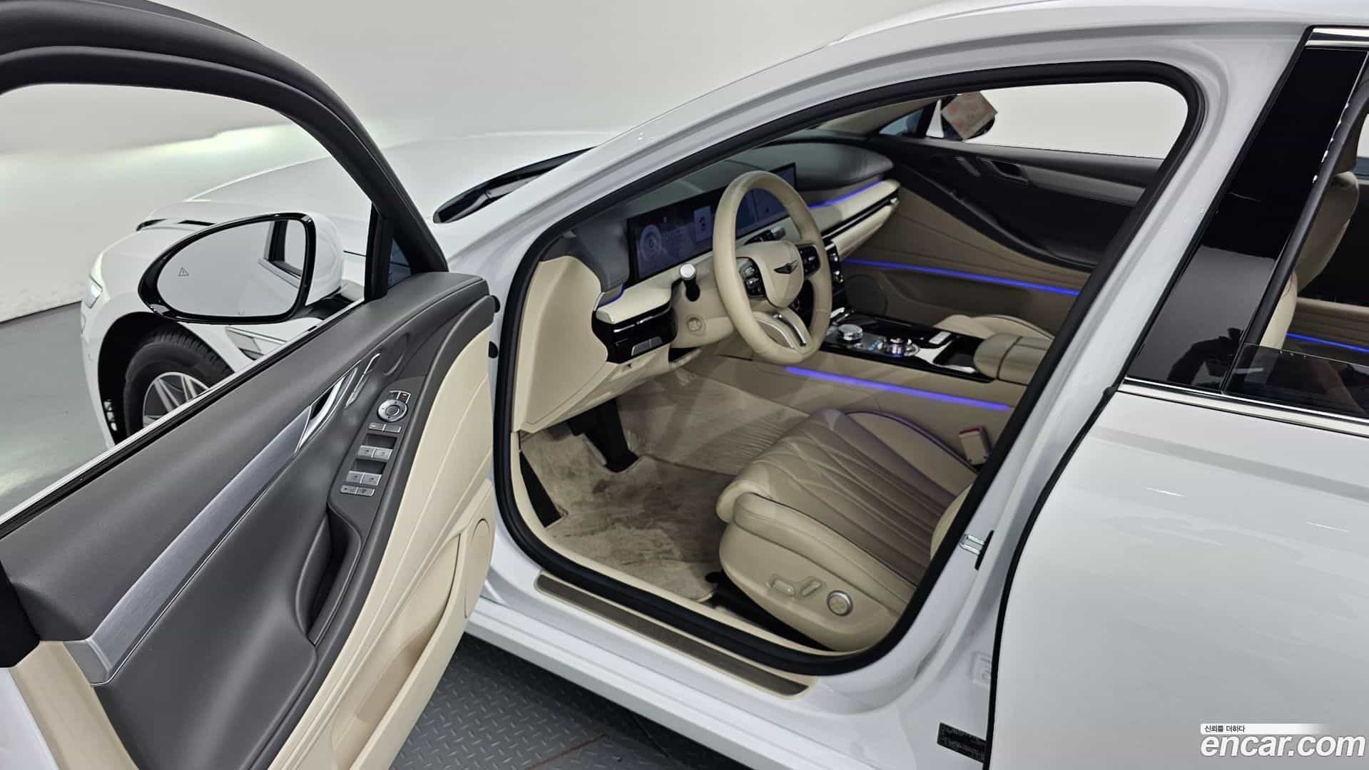 G80 Genesis 2024.6-INNER-010