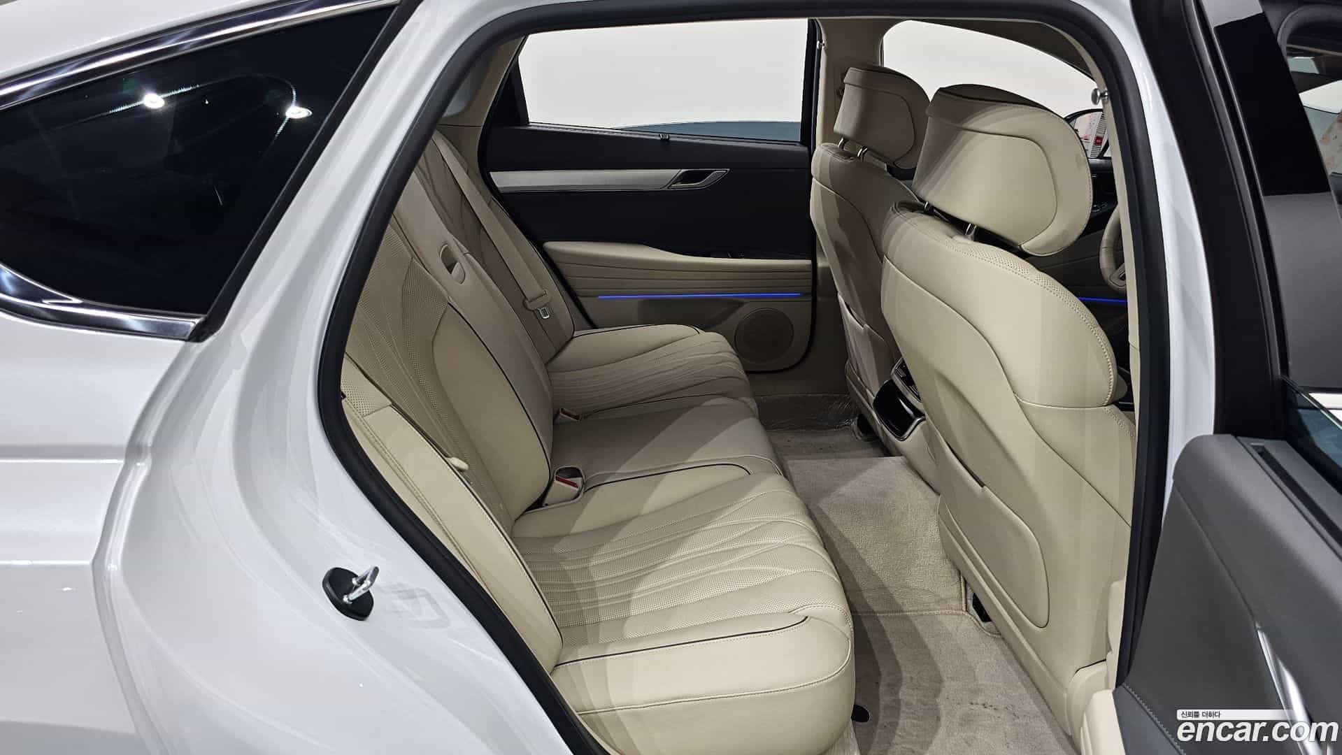 G80 Genesis 2024.6-INNER-036