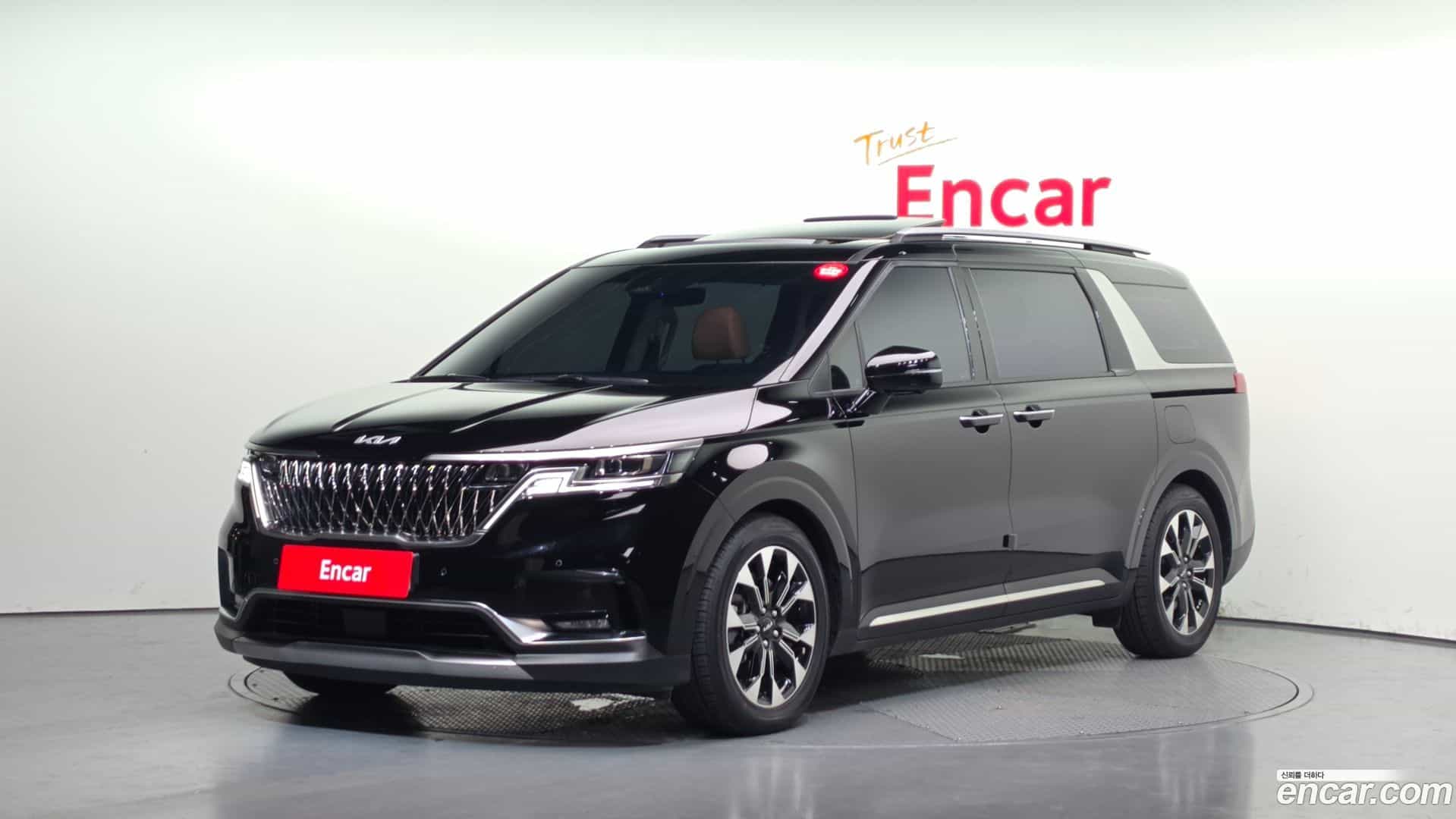 Canival Kia 2023.3-OUTER-001