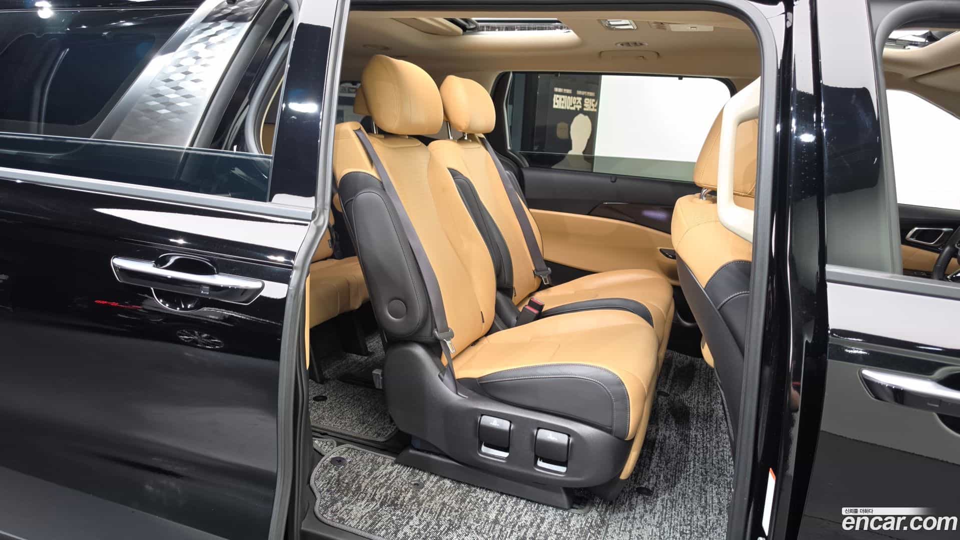 Canival Kia 2023.3-OPTION-016