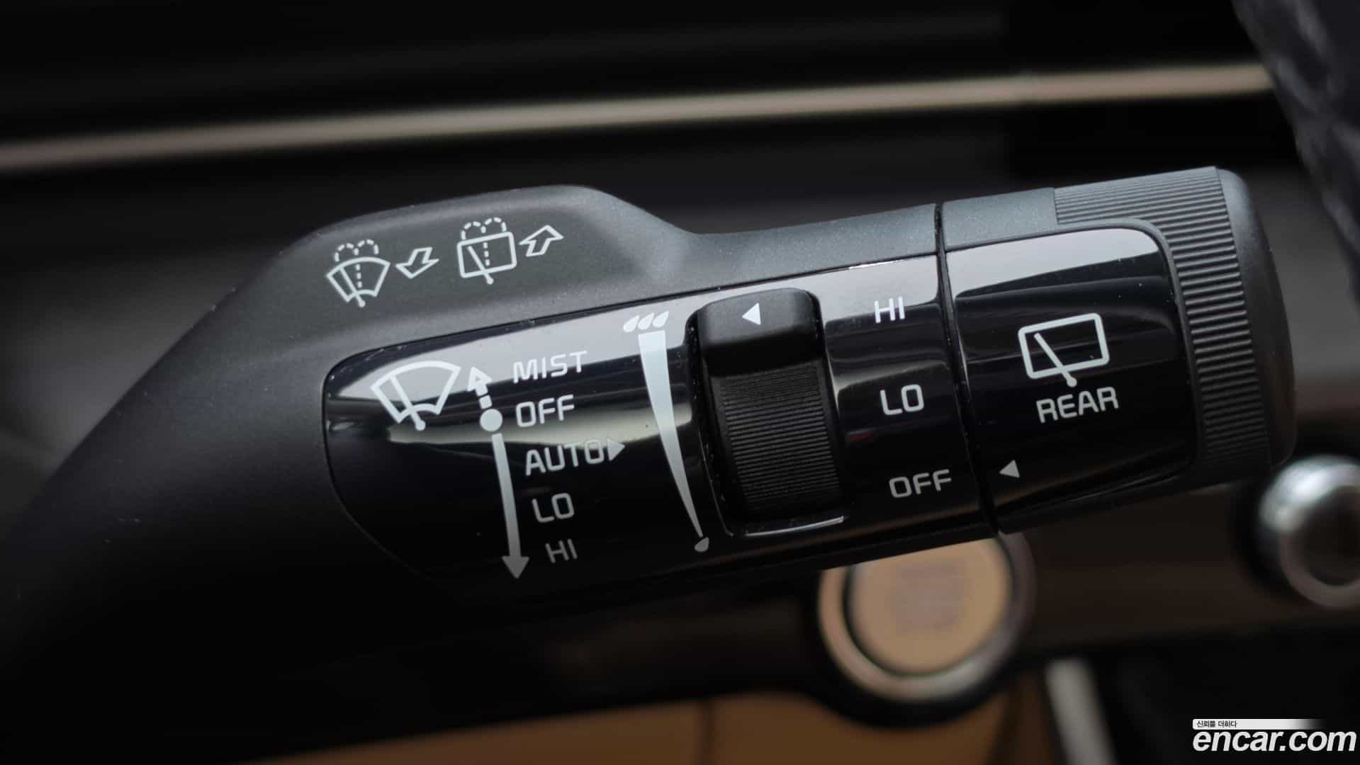 Canival Kia 2023.3-OPTION-020