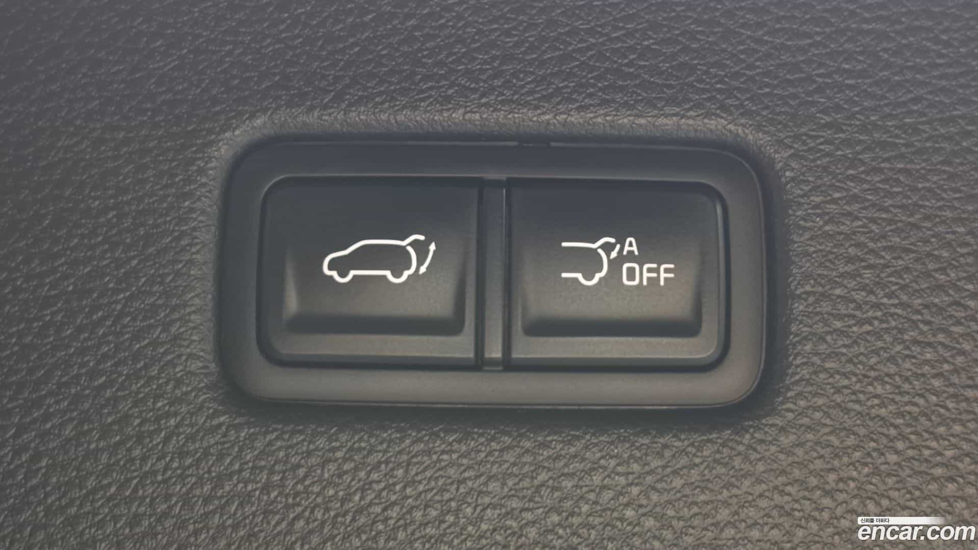 Canival Kia 2023.3-OPTION-024