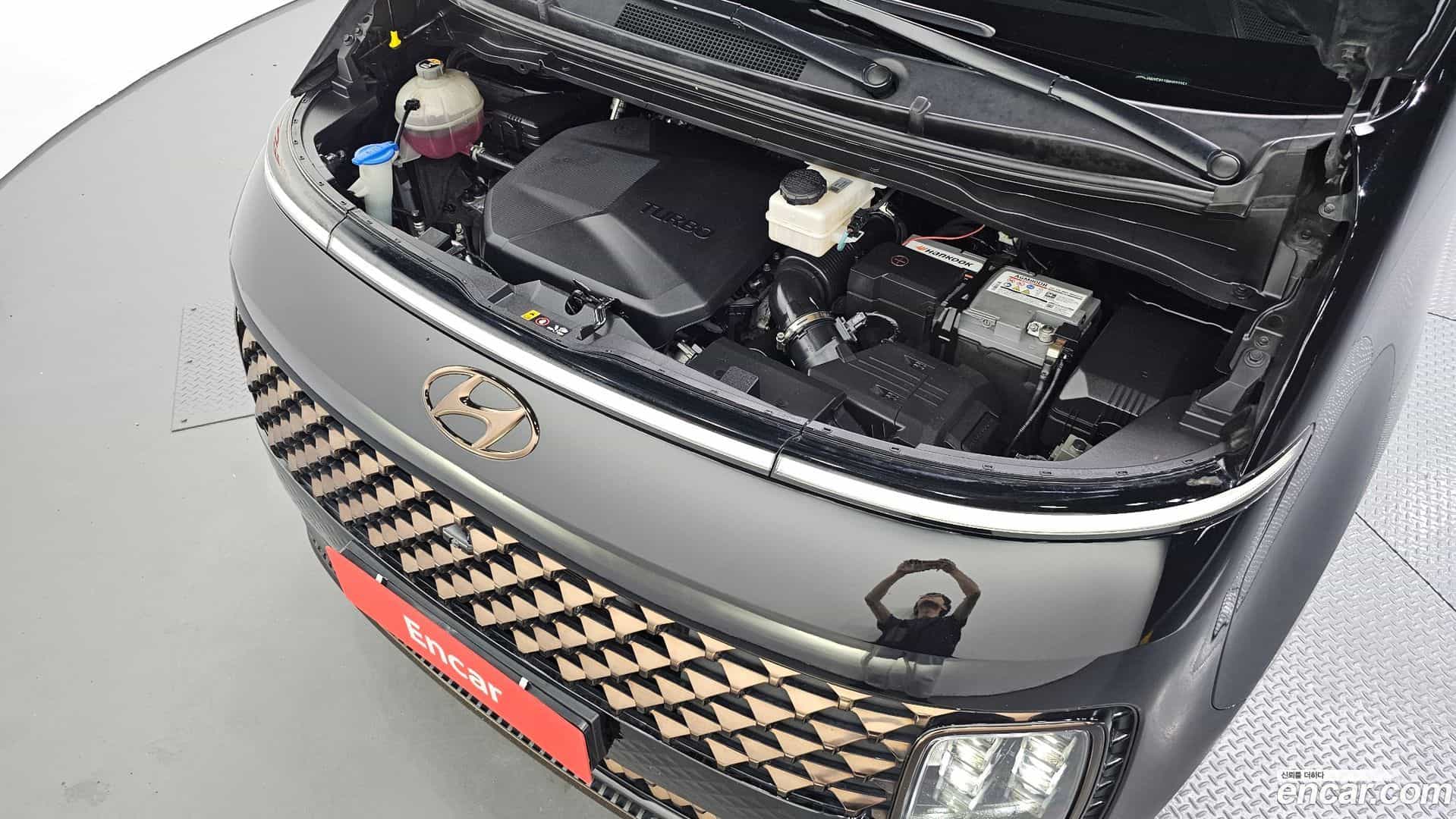 Staria Hyundai 2021.9-OUTER-006