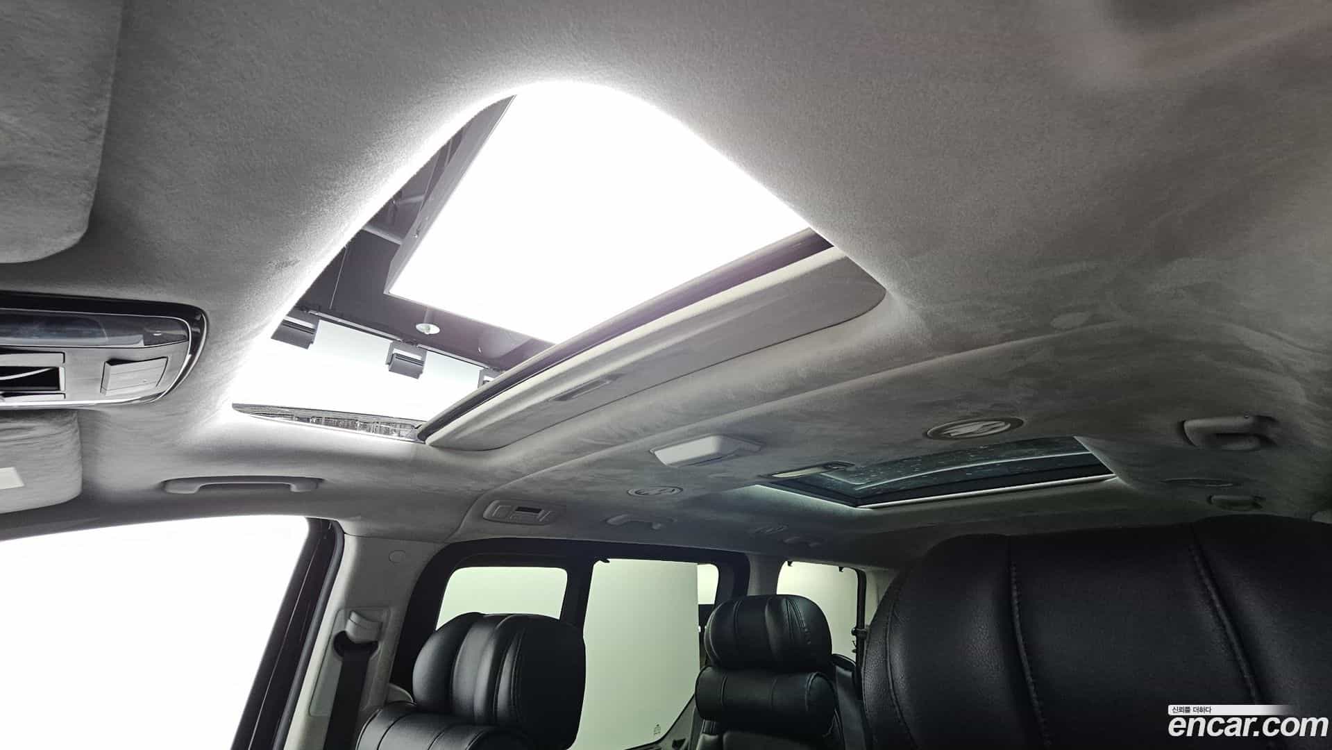 Staria Hyundai 2021.9-OPTION-015