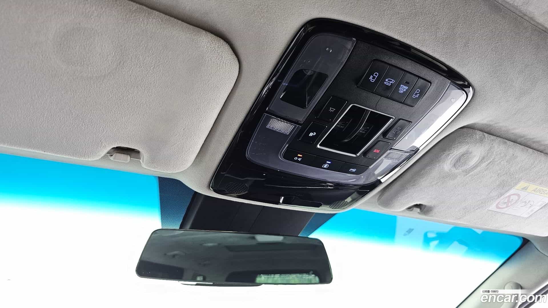 Staria Hyundai 2021.9-OPTION-016