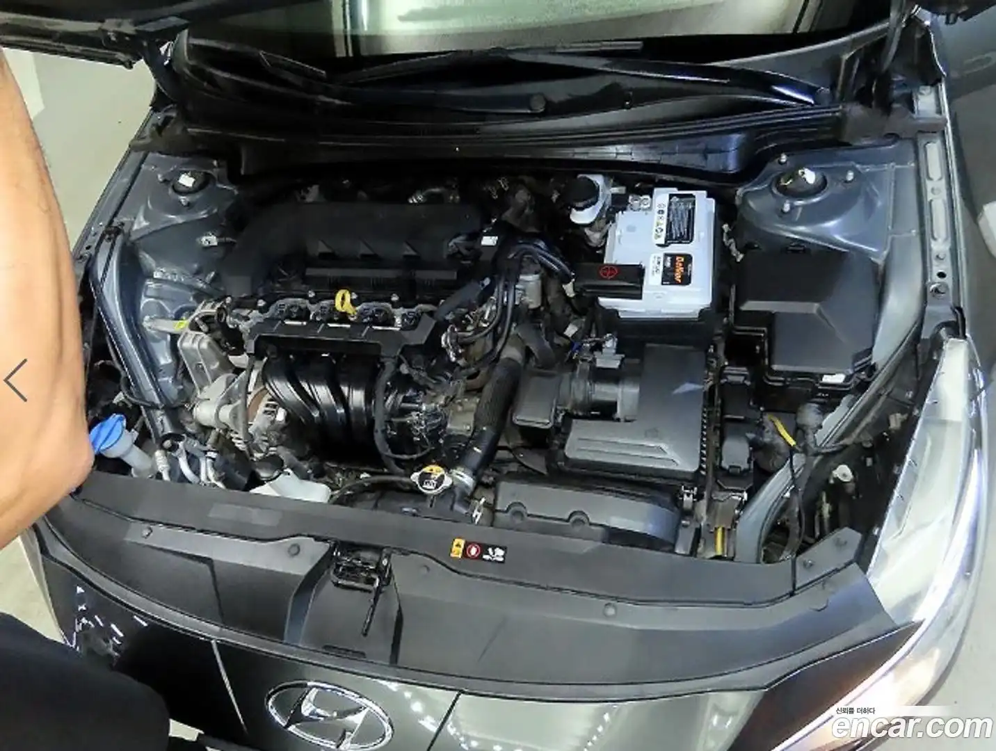 AVANTE Hyundai 2022.2-OPTION-022
