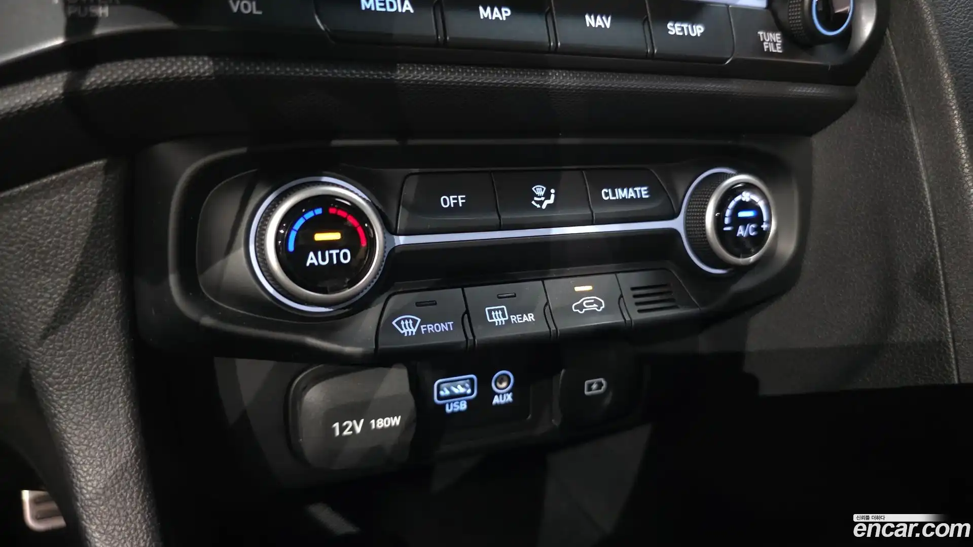 Veloster Hyundai 2020.1-OPTION-020