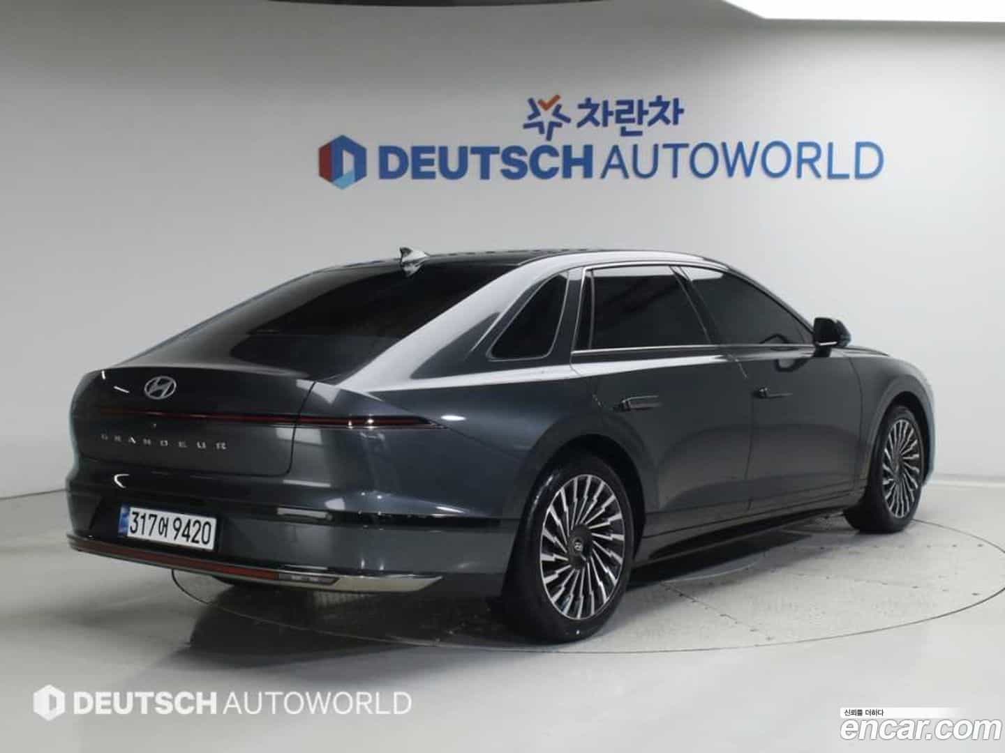 Grandeur Hyundai 2025.10-OUTER-002