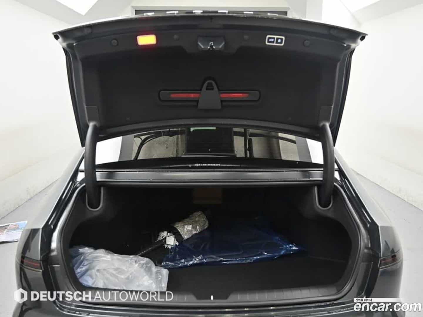 Grandeur Hyundai 2025.10-OPTION-023