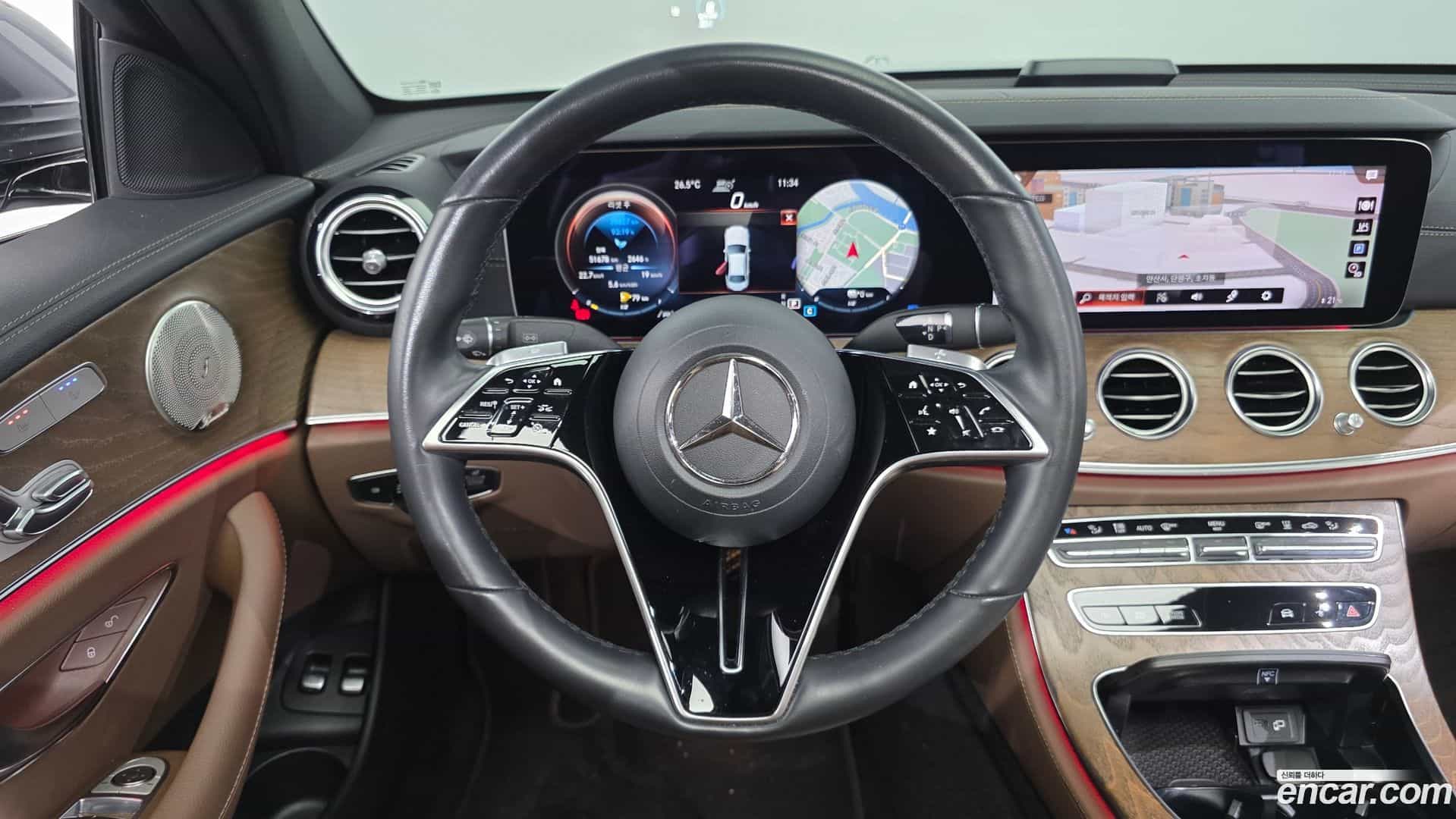 E-Class Mercedes-Benz 2021.3-OPTION-016