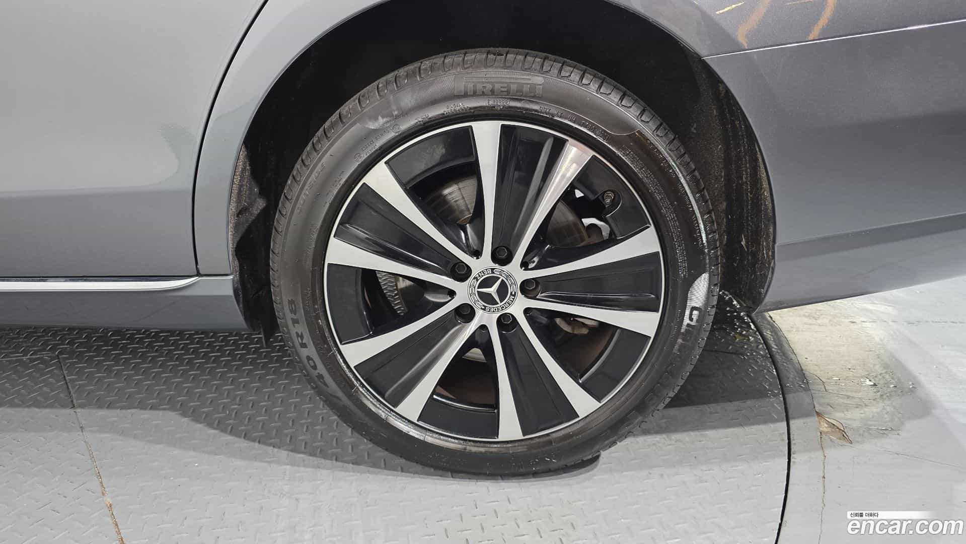 E-Class Mercedes-Benz 2021.3-OUTER-031