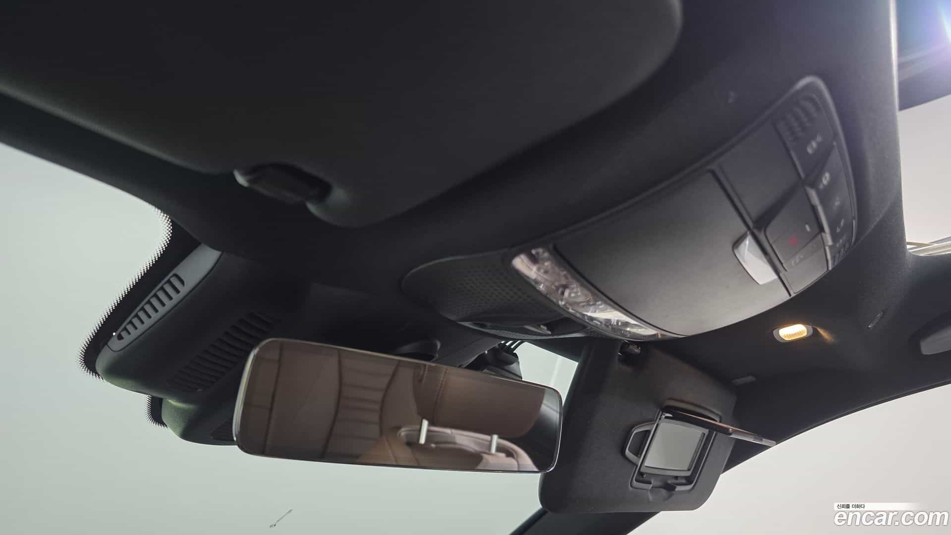 E-Class Mercedes-Benz 2021.3-OPTION-042