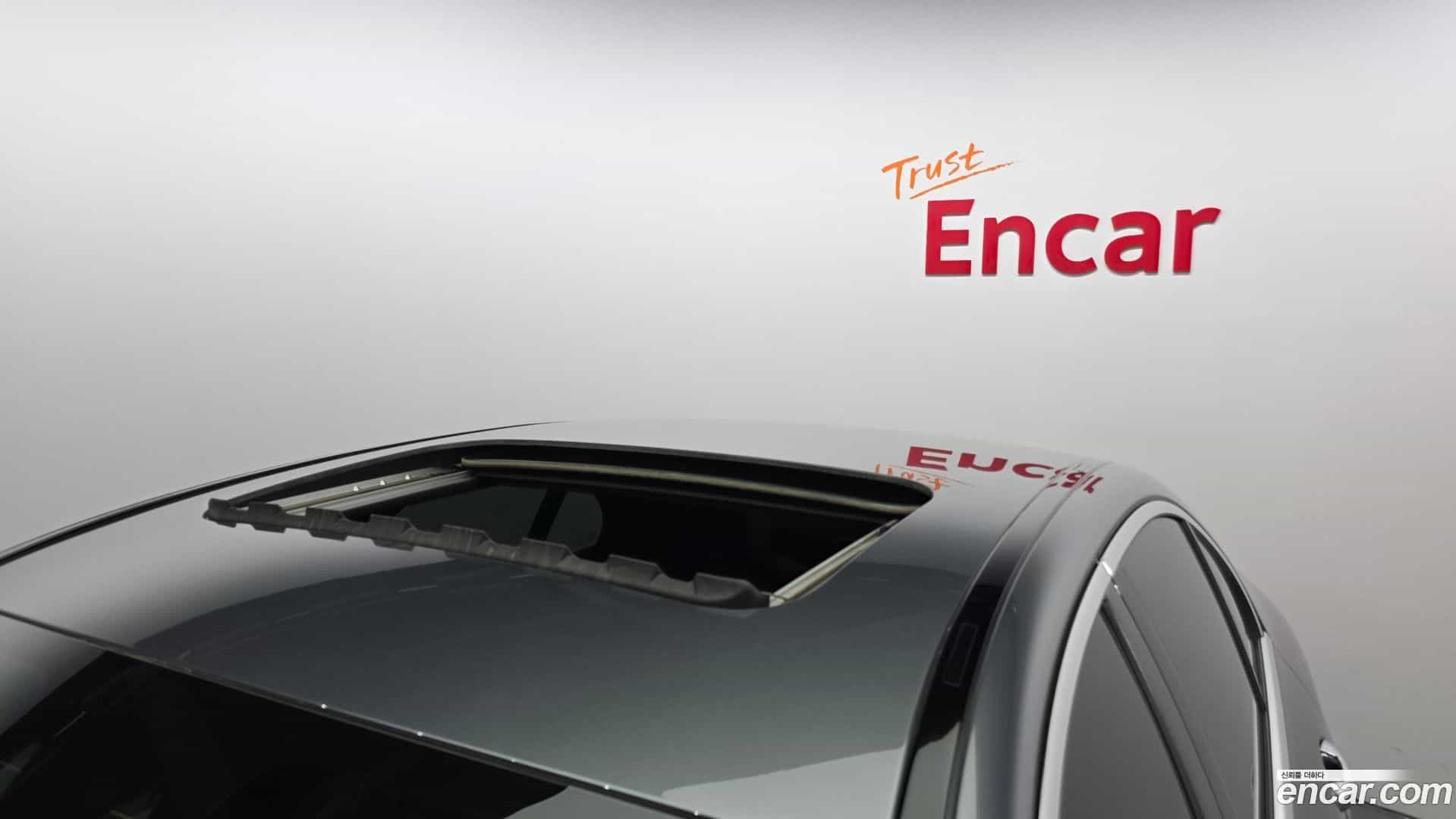 E-Class Mercedes-Benz 2021.3-OPTION-048