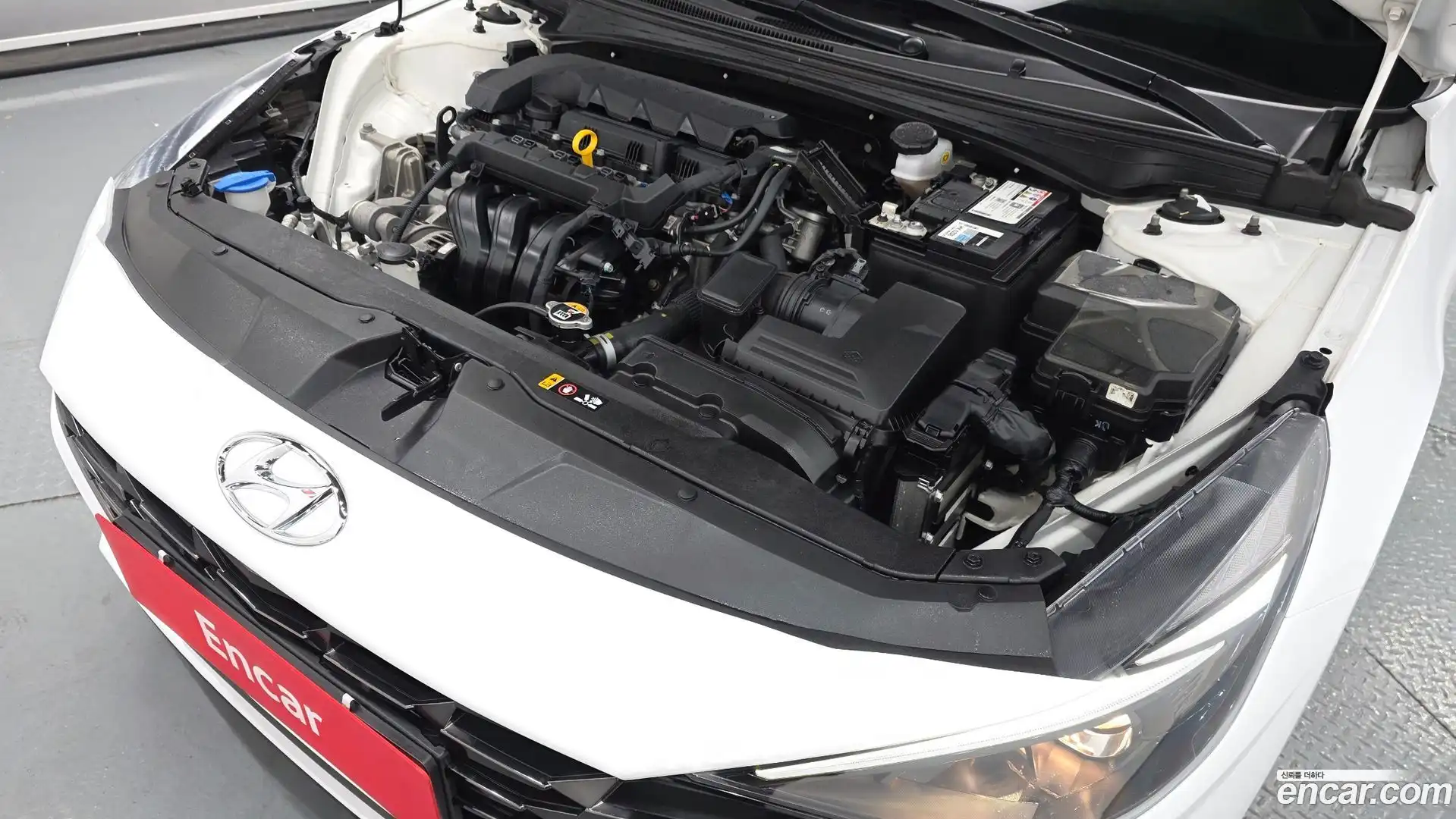 AVANTE Hyundai 2022.4-OUTER-006