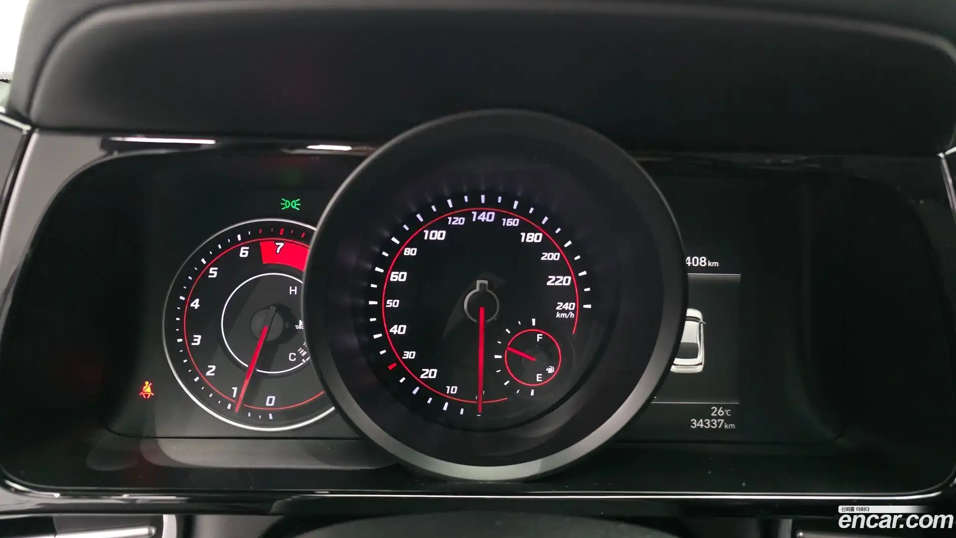 AVANTE Hyundai 2022.4-INNER-008