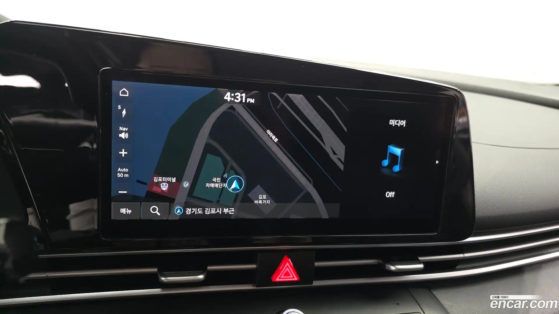 AVANTE Hyundai 2022.4-OPTION-018