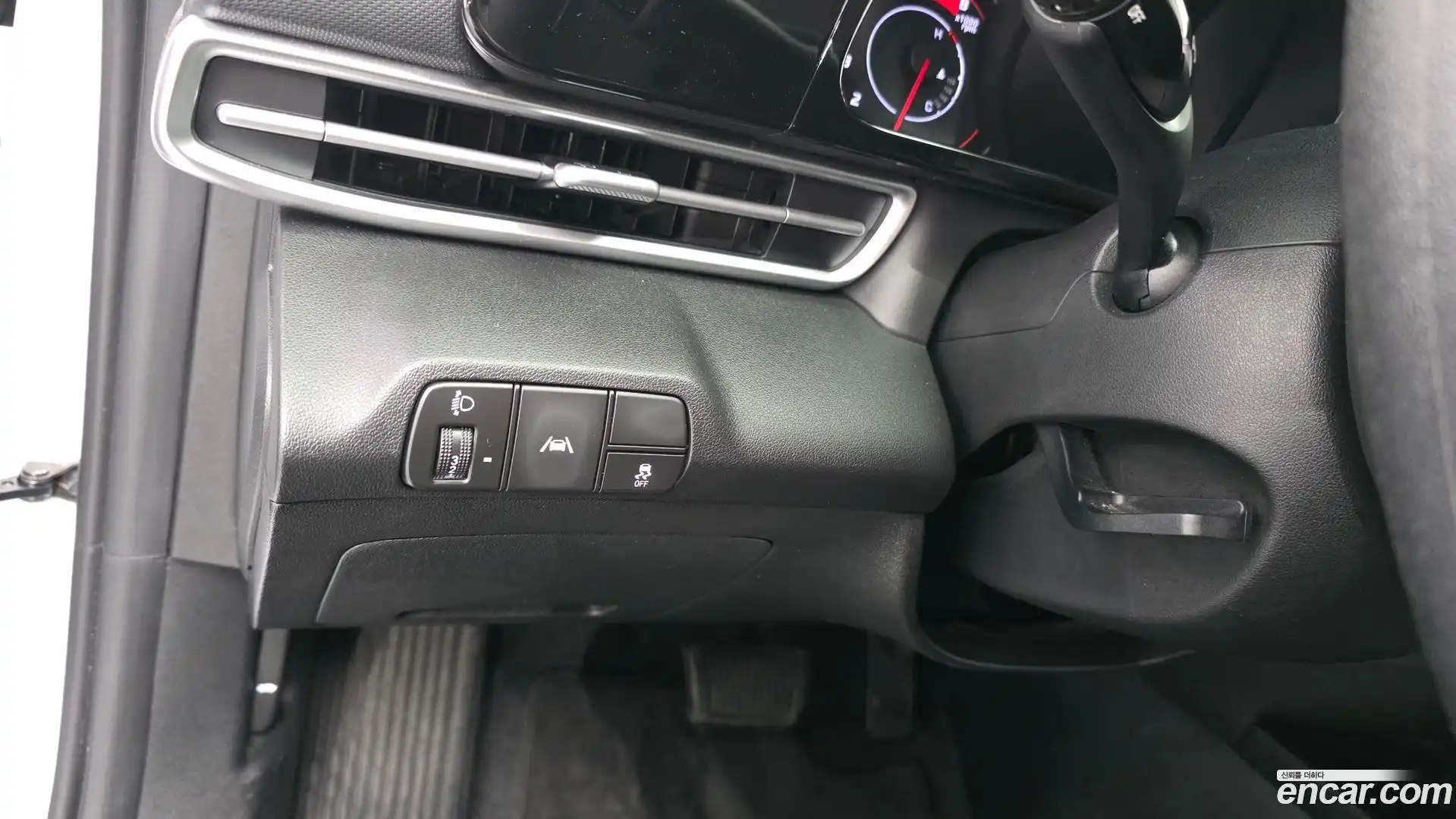AVANTE Hyundai 2022.4-INNER-036