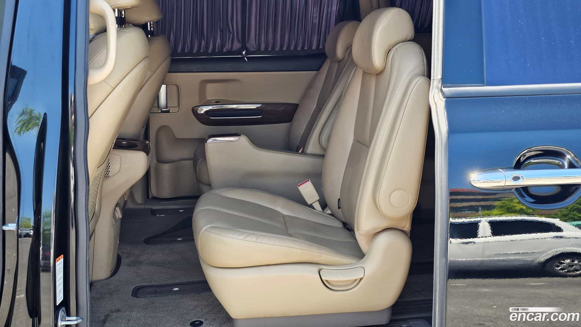 Canival Kia 2017.1-INNER-009