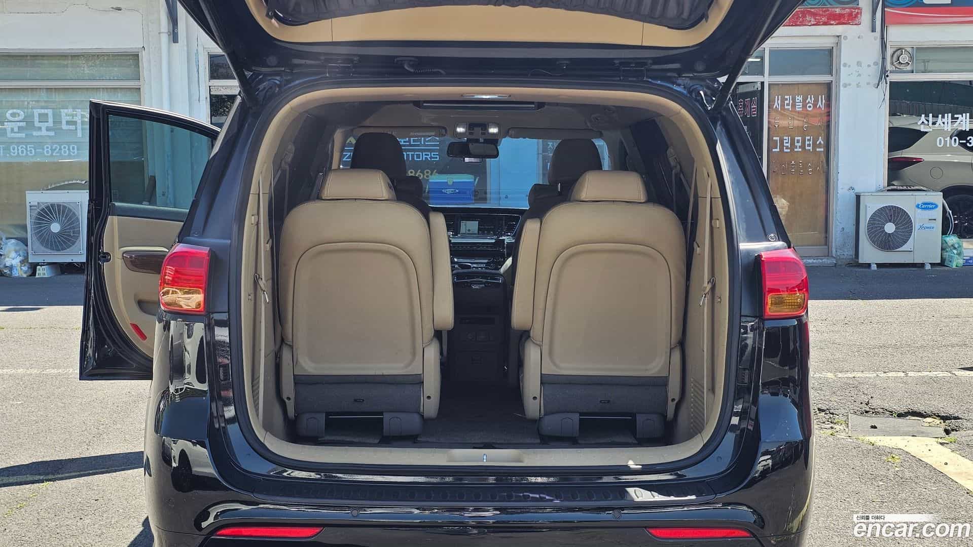 Canival Kia 2017.1-OPTION-022