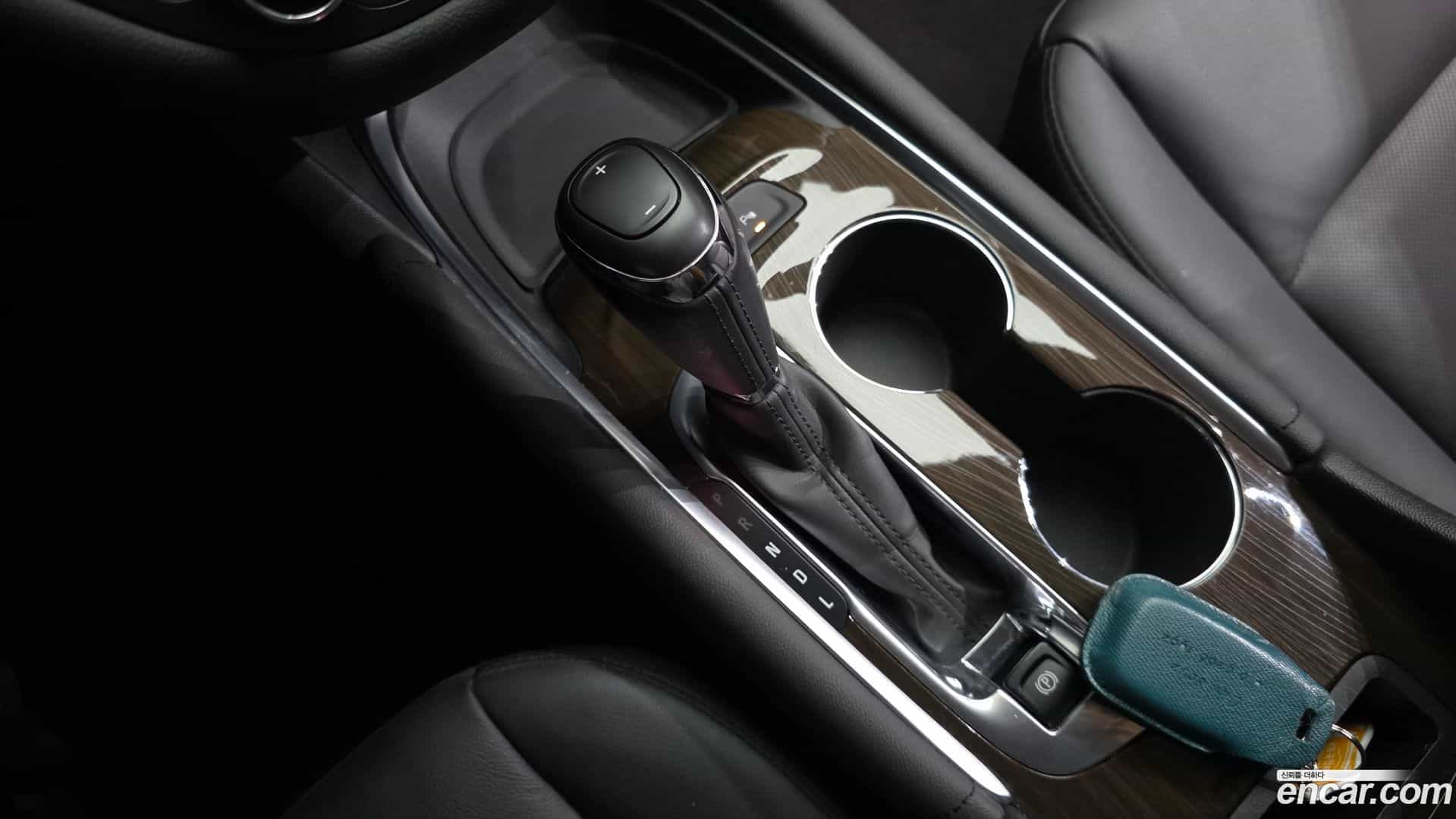 Malibu Chevrolet 2020.9-INNER-009