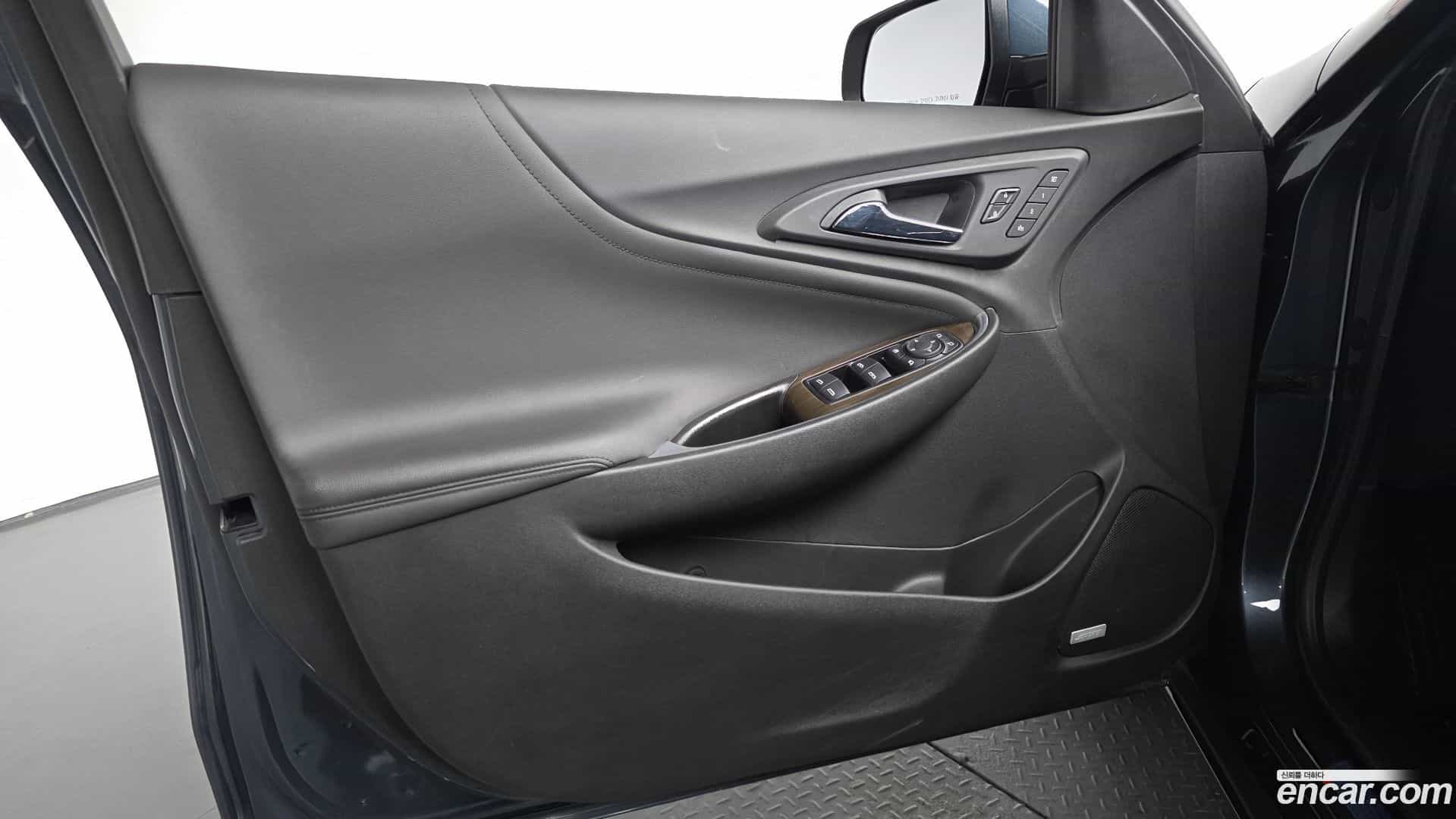 Malibu Chevrolet 2020.9-INNER-034