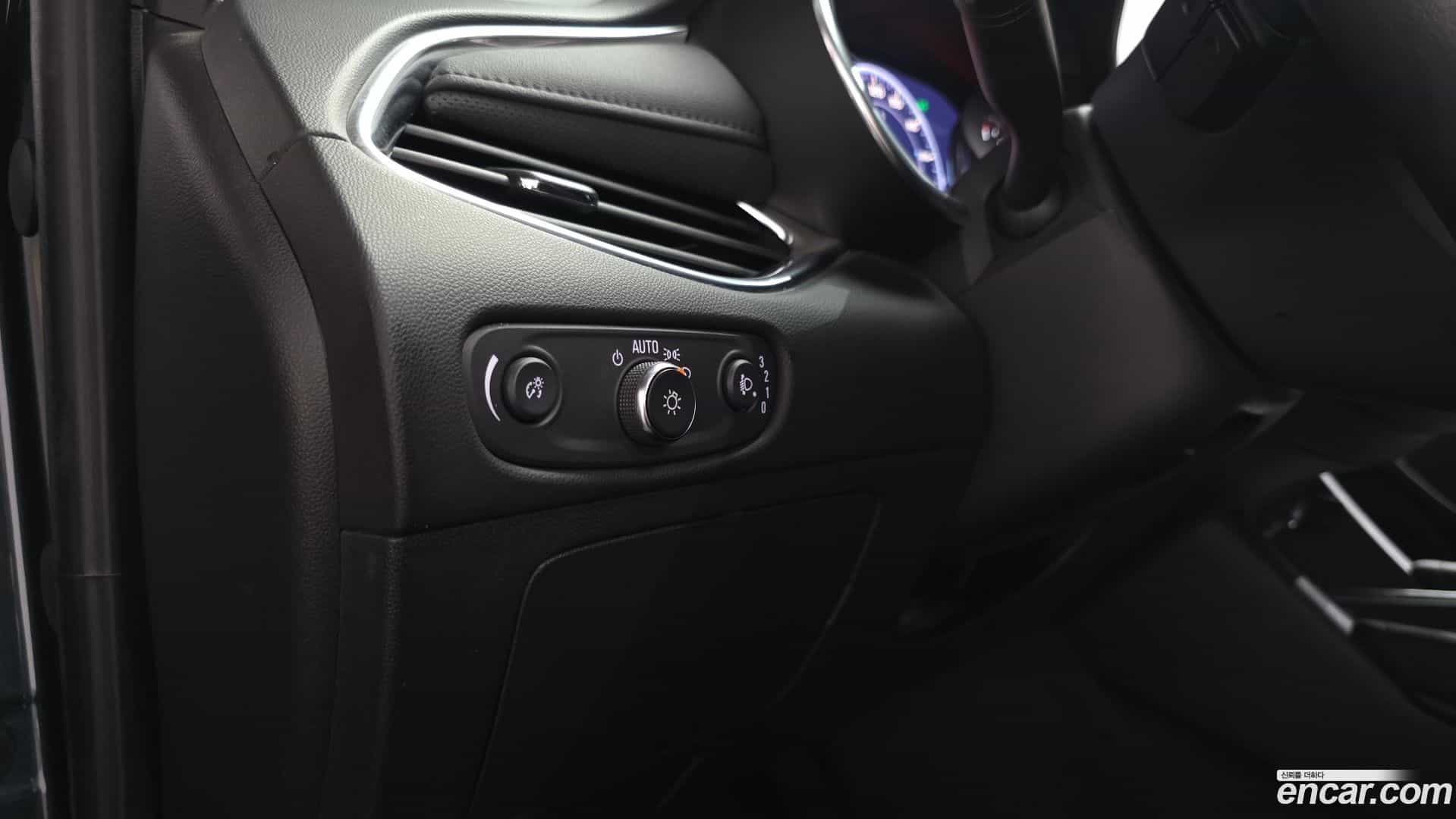 Malibu Chevrolet 2020.9-OPTION-046