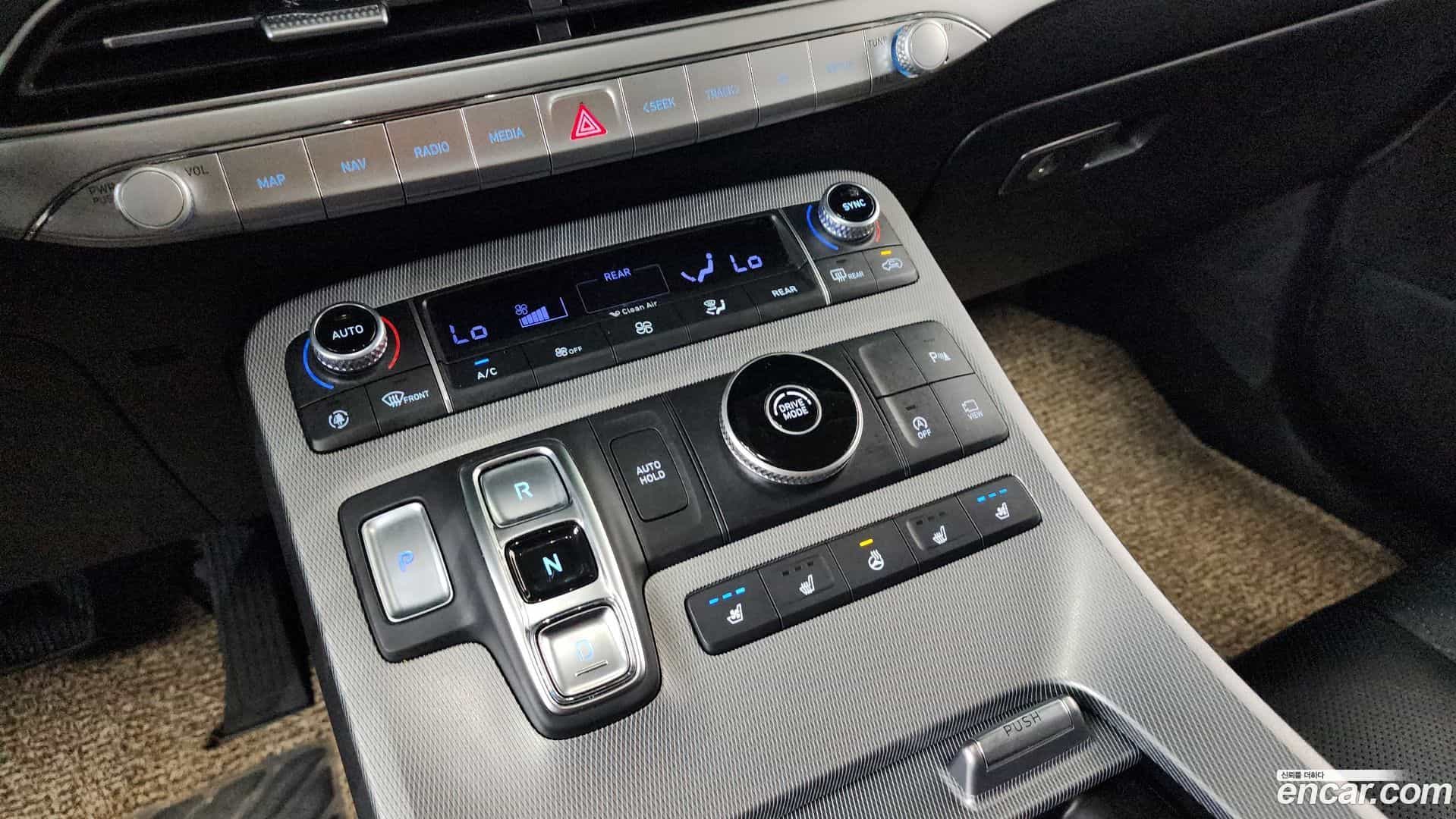 Palisade Hyundai 2020.2-INNER-009