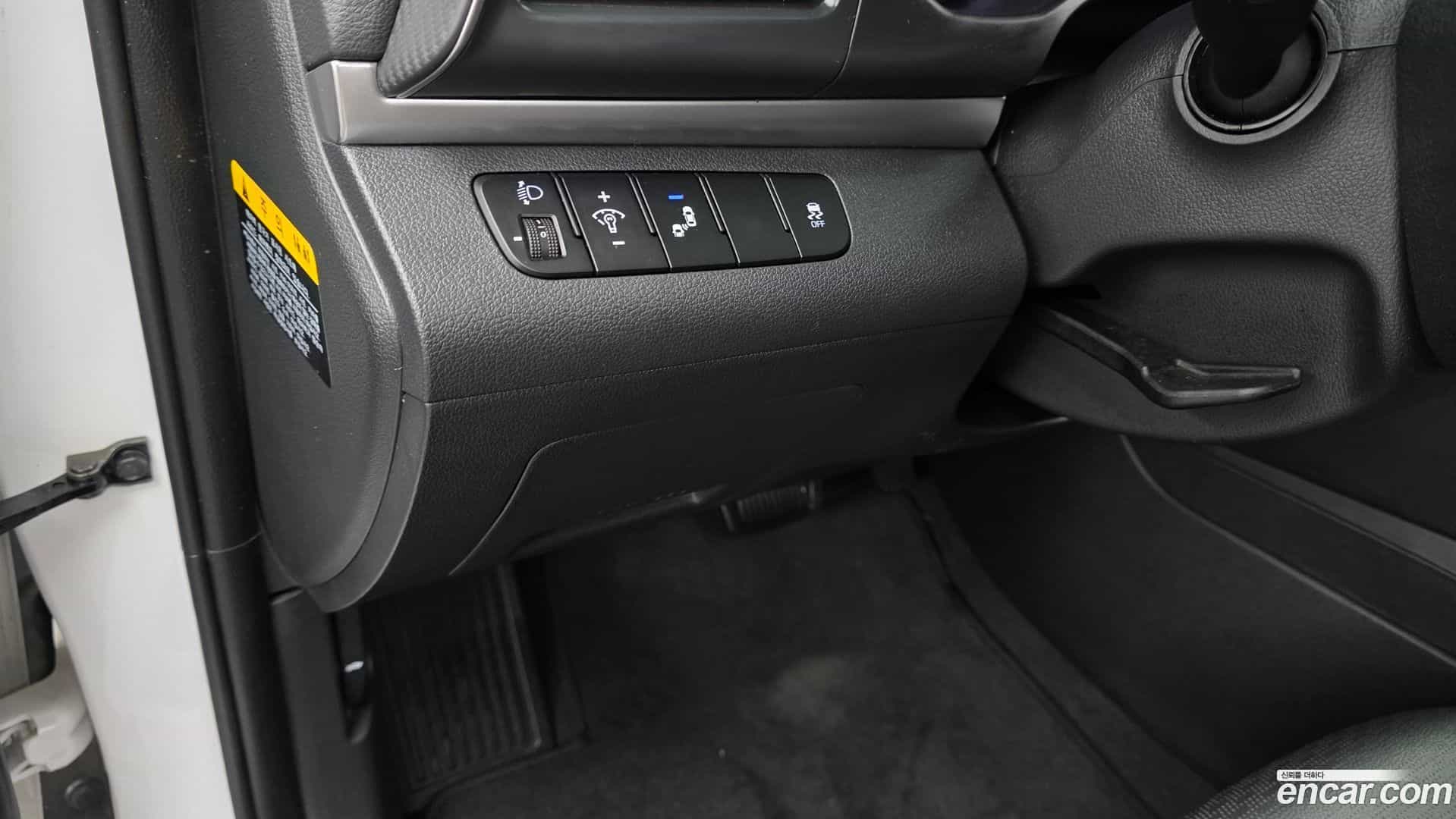 AVANTE Hyundai 2019.2-OPTION-022