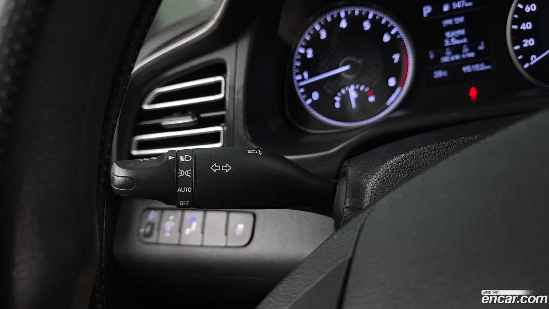 AVANTE Hyundai 2019.2-OPTION-040