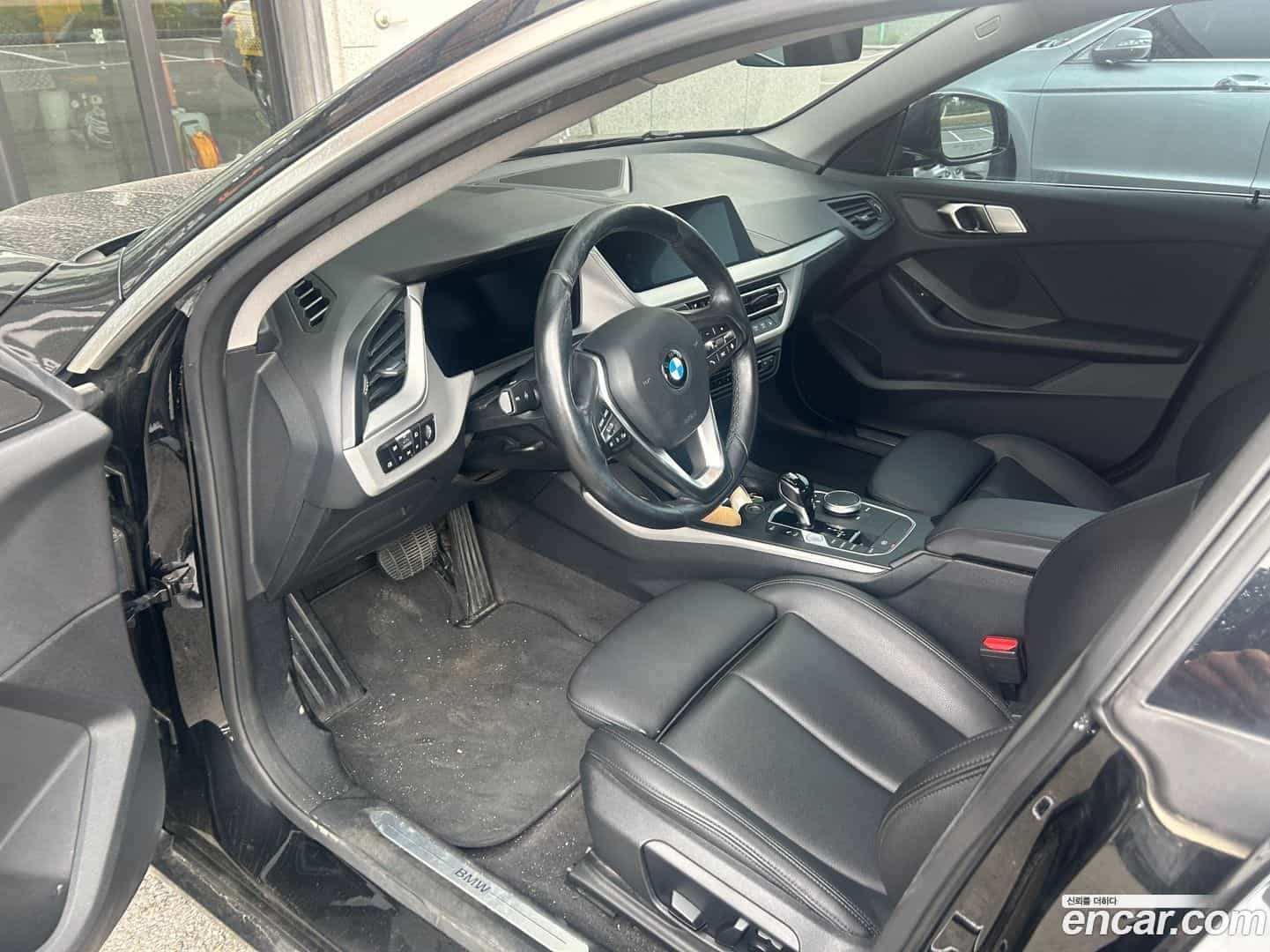 2-Series BMW 2021.2-OUTER-005