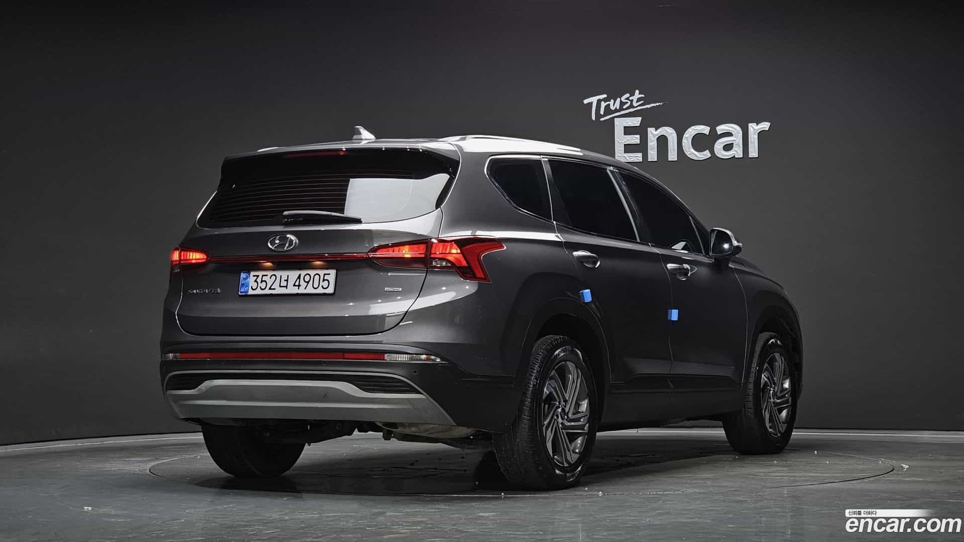 Santafe Hyundai 2022.1-OUTER-002