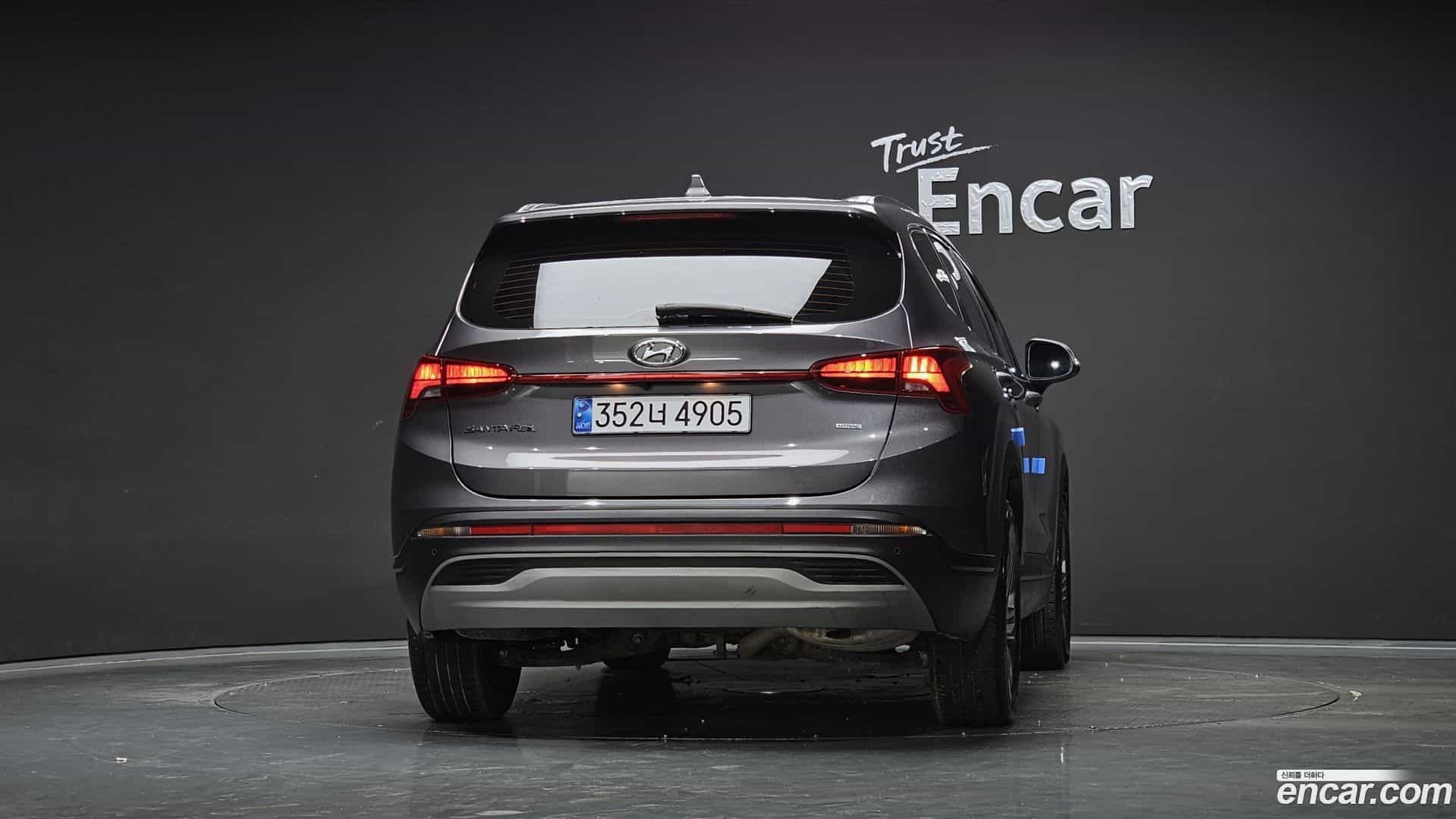 Santafe Hyundai 2022.1-OUTER-004