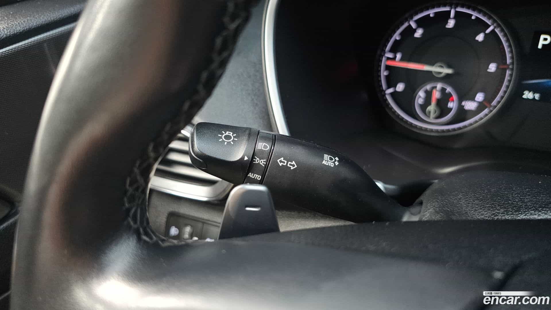 Santafe Hyundai 2022.1-OPTION-021